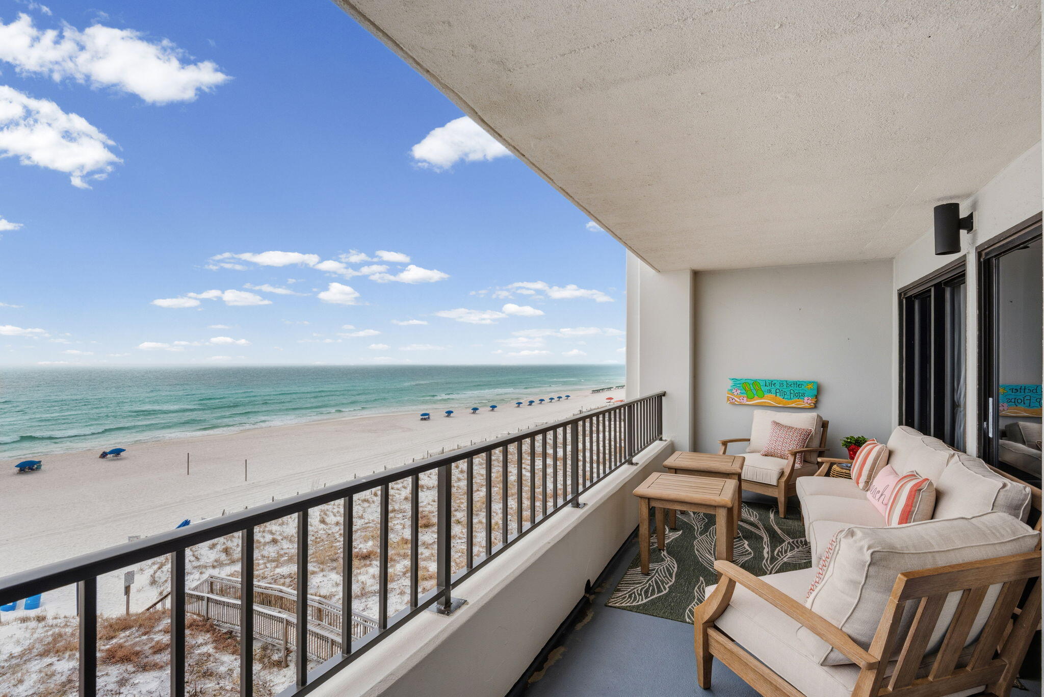 SURF DWELLER CONDO - Residential