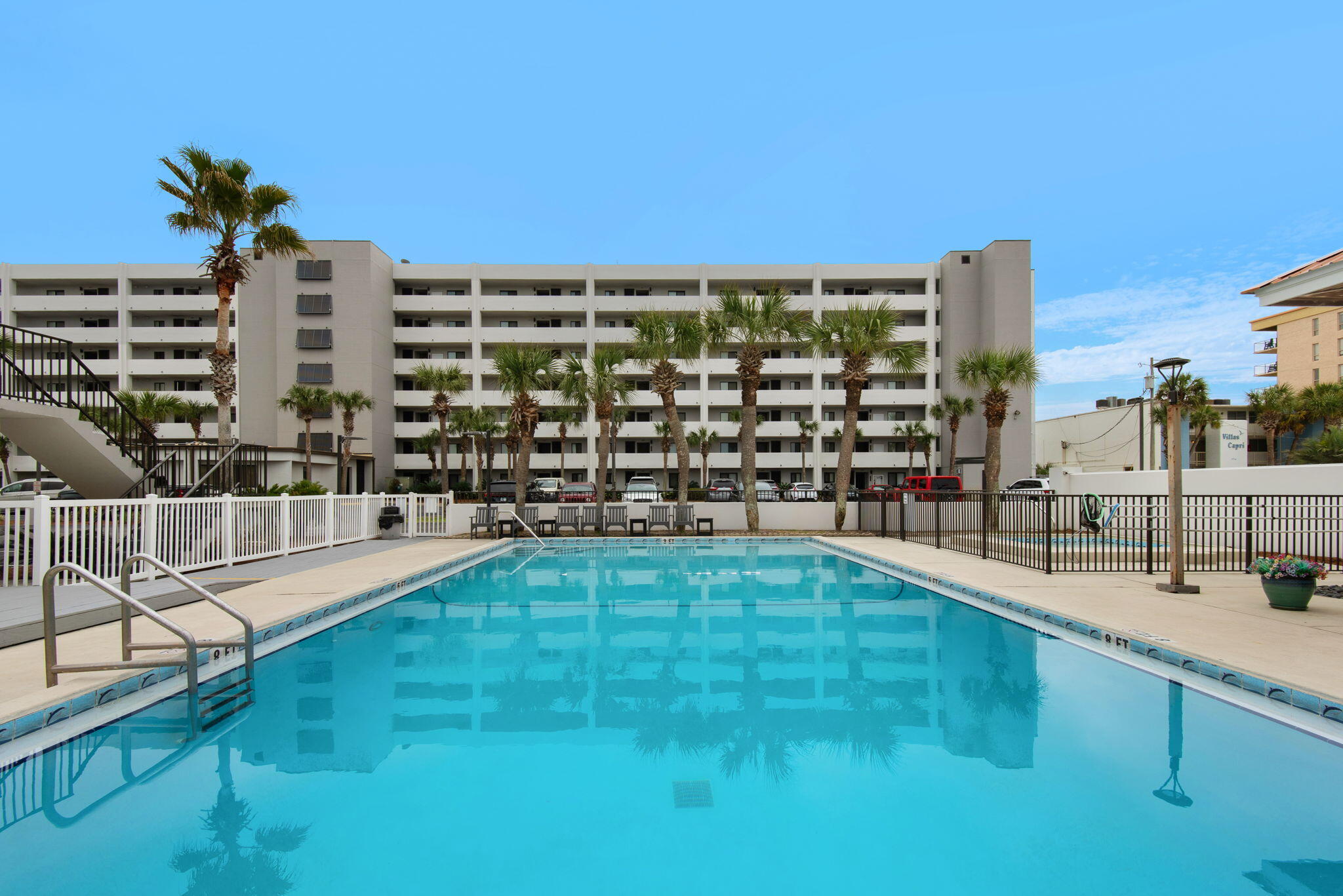 SURF DWELLER CONDO - Residential