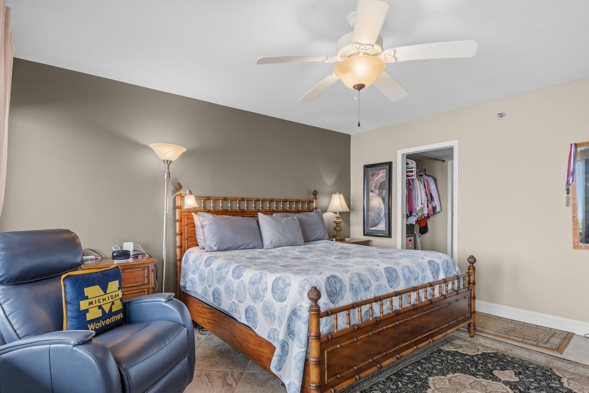 SURF DWELLER CONDO - Residential