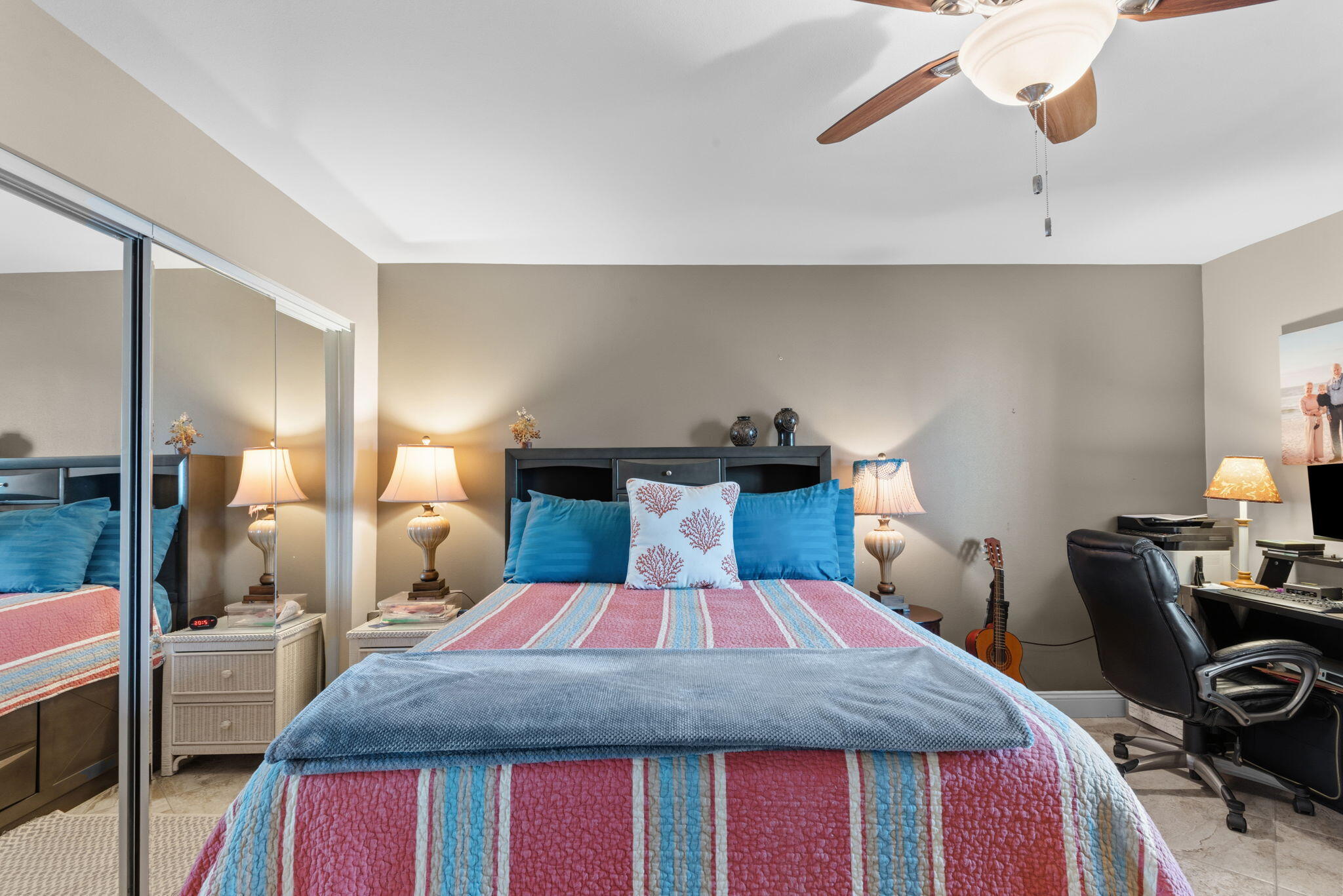 SURF DWELLER CONDO - Residential