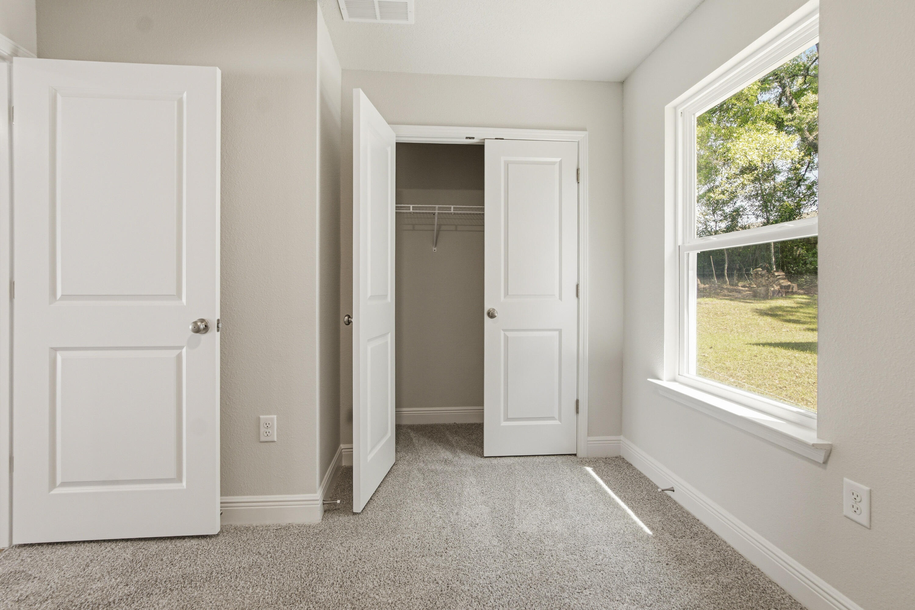 TOWN OF DEFUNIAK SPRINGS - Residential