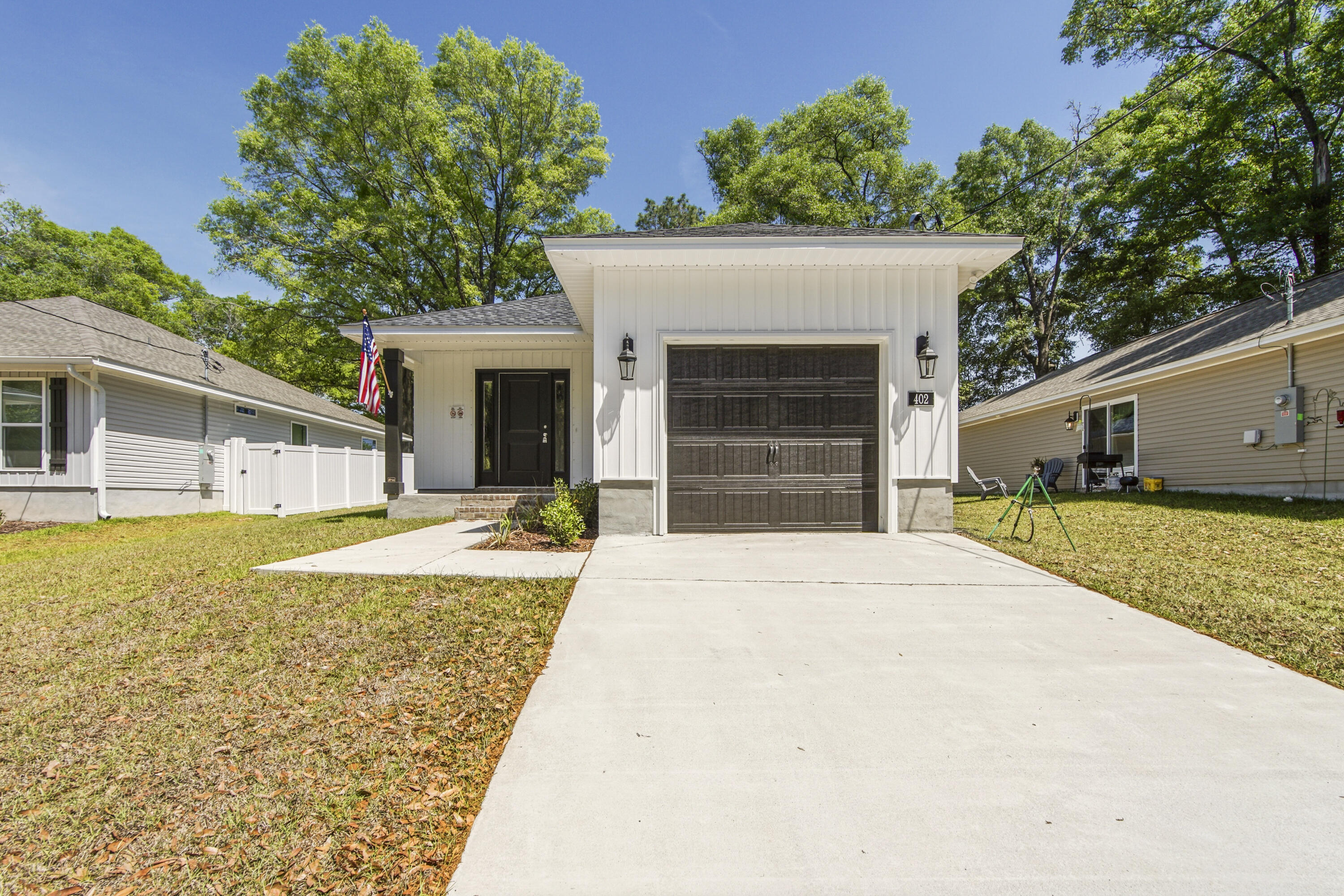 TOWN OF DEFUNIAK SPRINGS - Residential