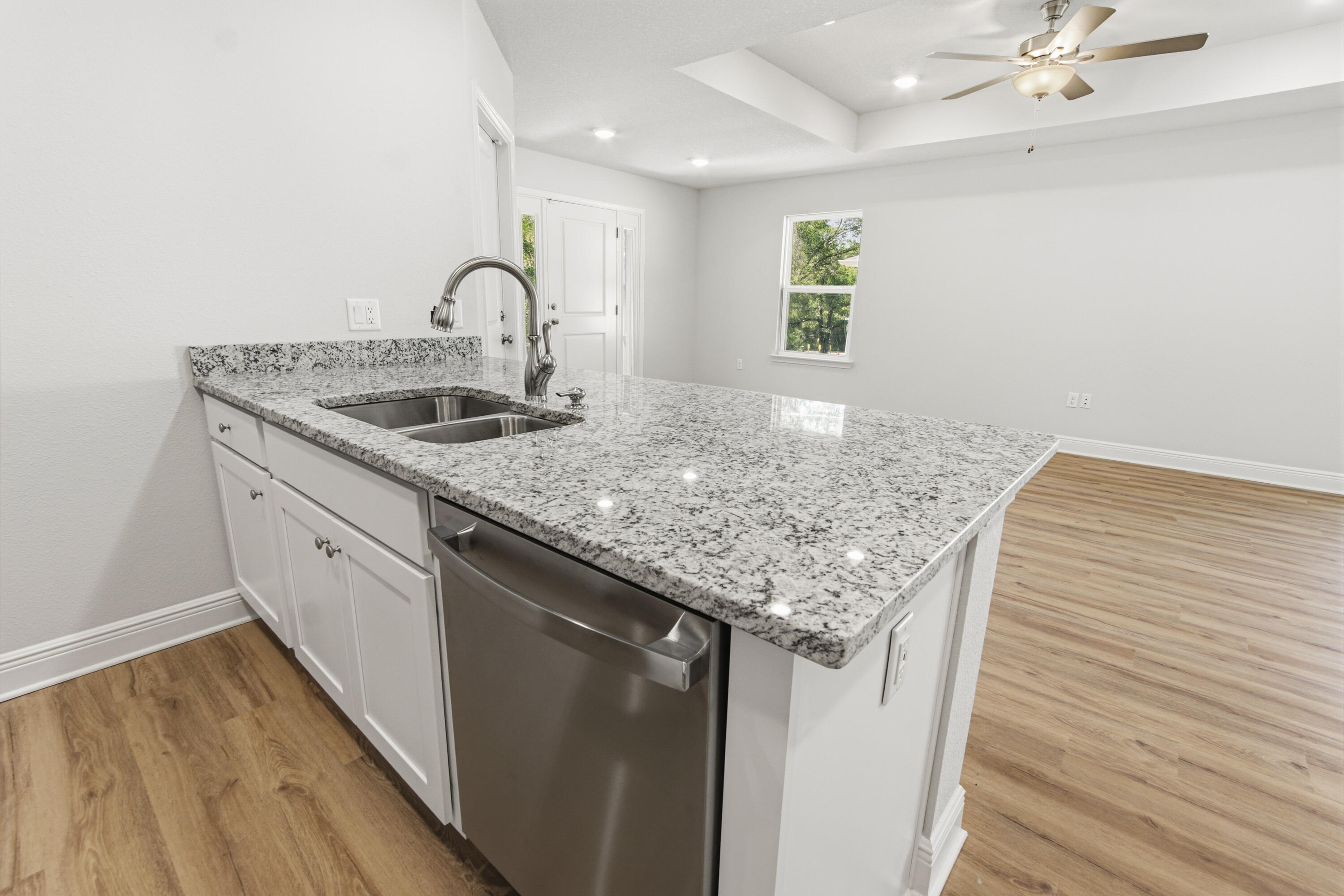 TOWN OF DEFUNIAK SPRINGS - Residential