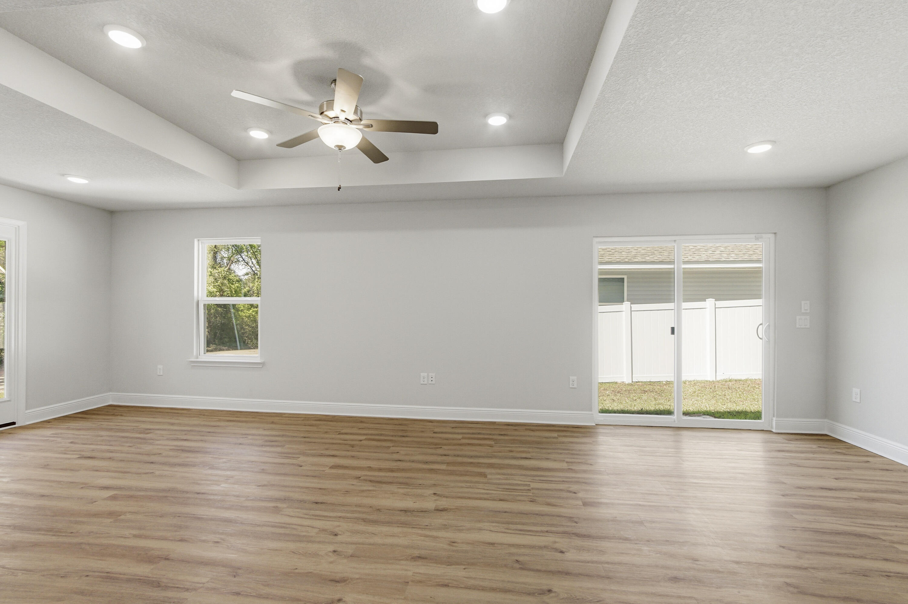 TOWN OF DEFUNIAK SPRINGS - Residential