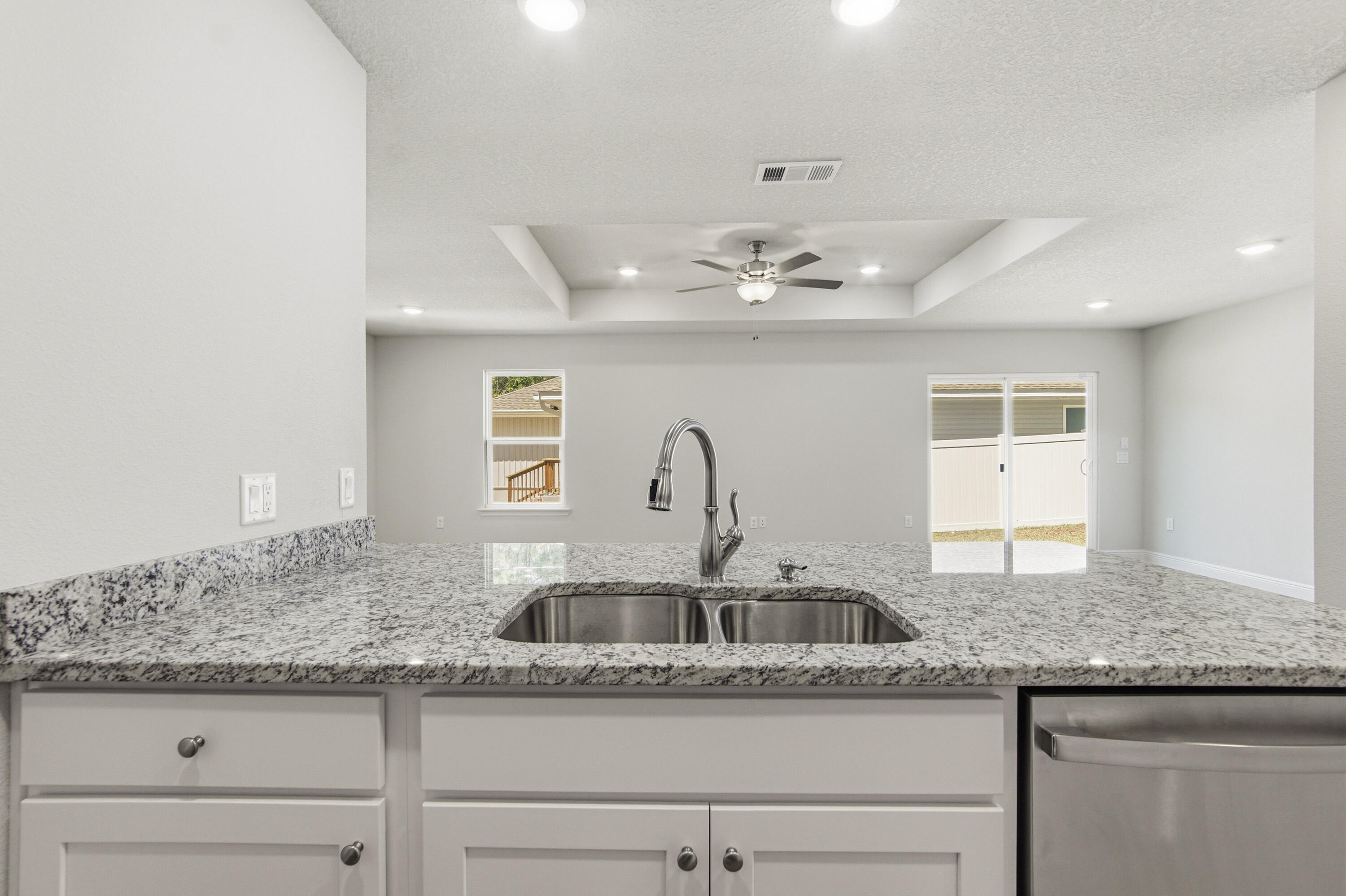 TOWN OF DEFUNIAK SPRINGS - Residential