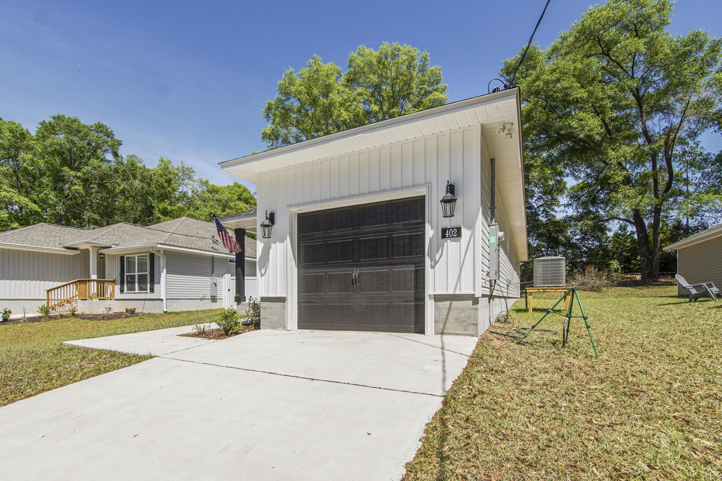 TOWN OF DEFUNIAK SPRINGS - Residential