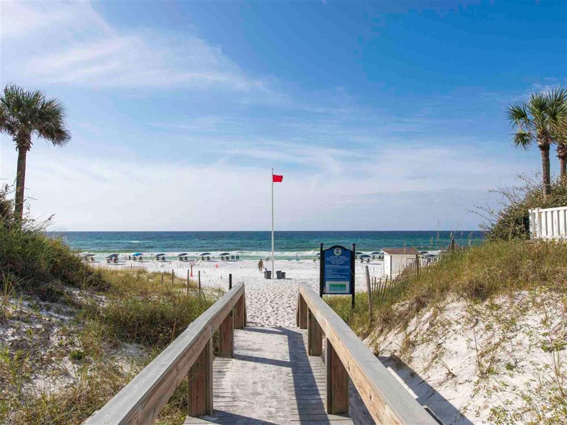 VILLAGES OF CRYSTAL BEACH - Residential