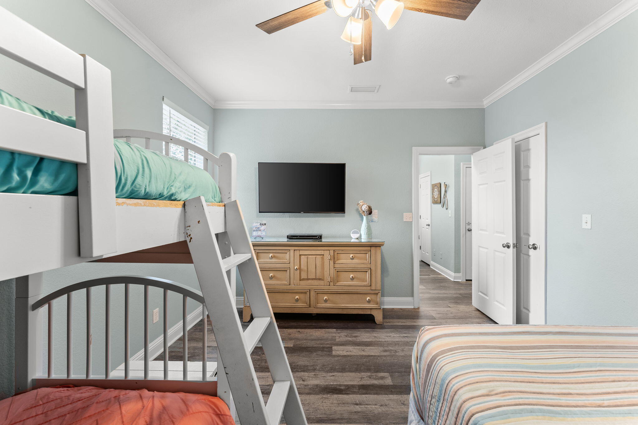VILLAGES OF CRYSTAL BEACH - Residential