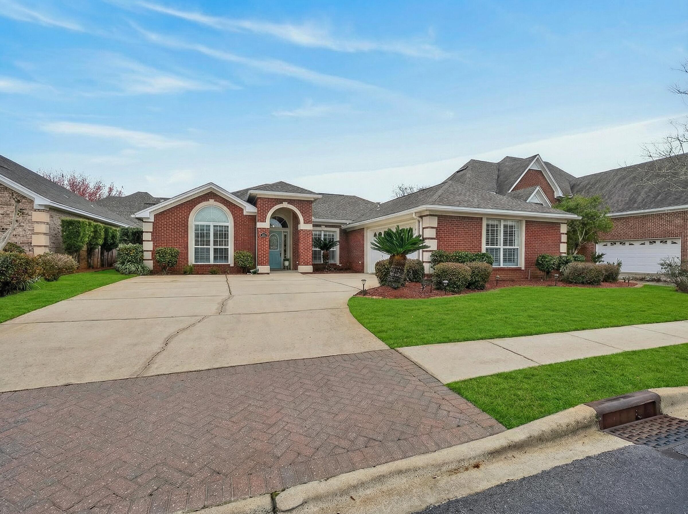 BRIDGEPORT COLONY - Residential