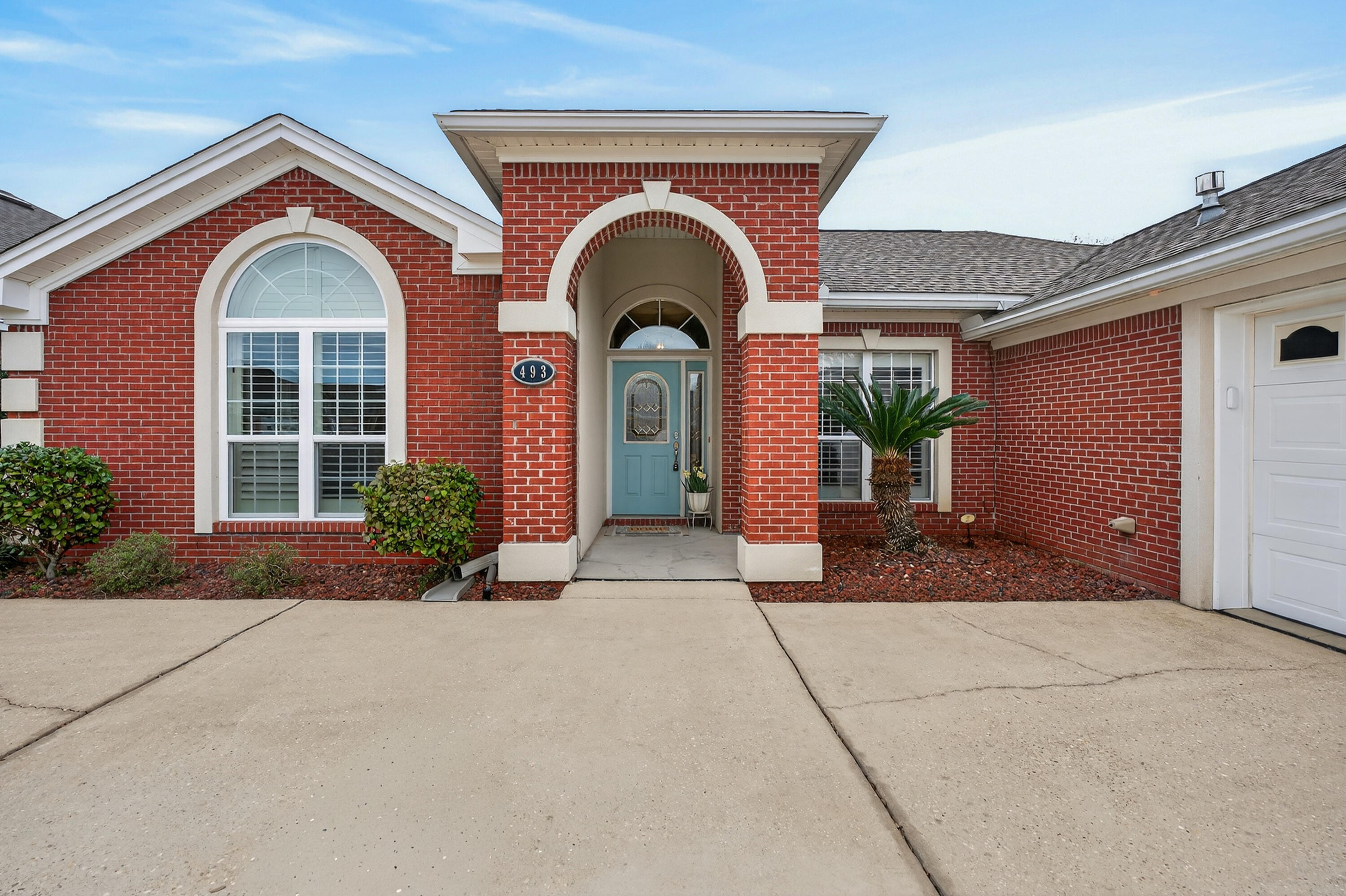 BRIDGEPORT COLONY - Residential