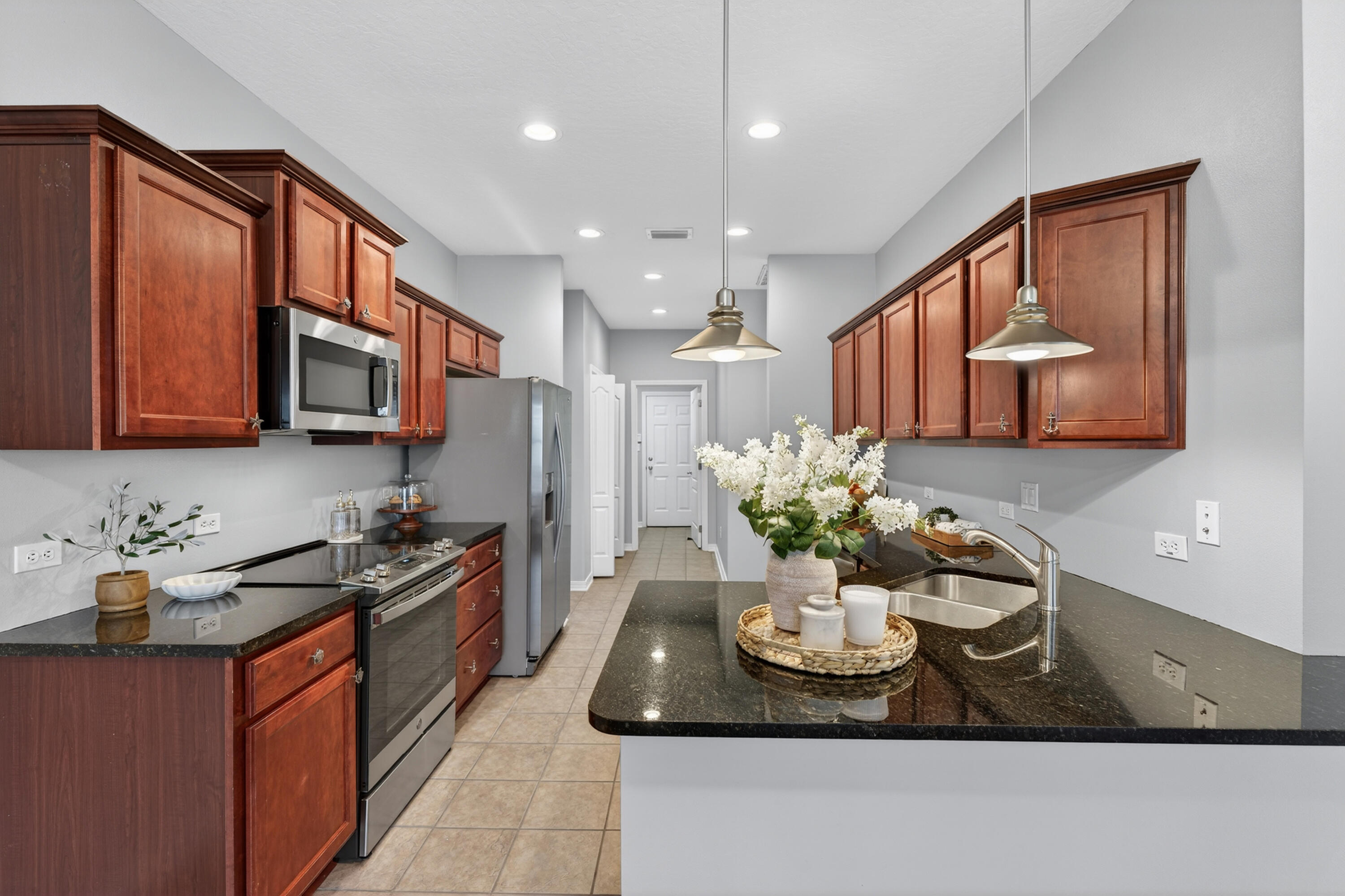 BRIDGEPORT COLONY - Residential