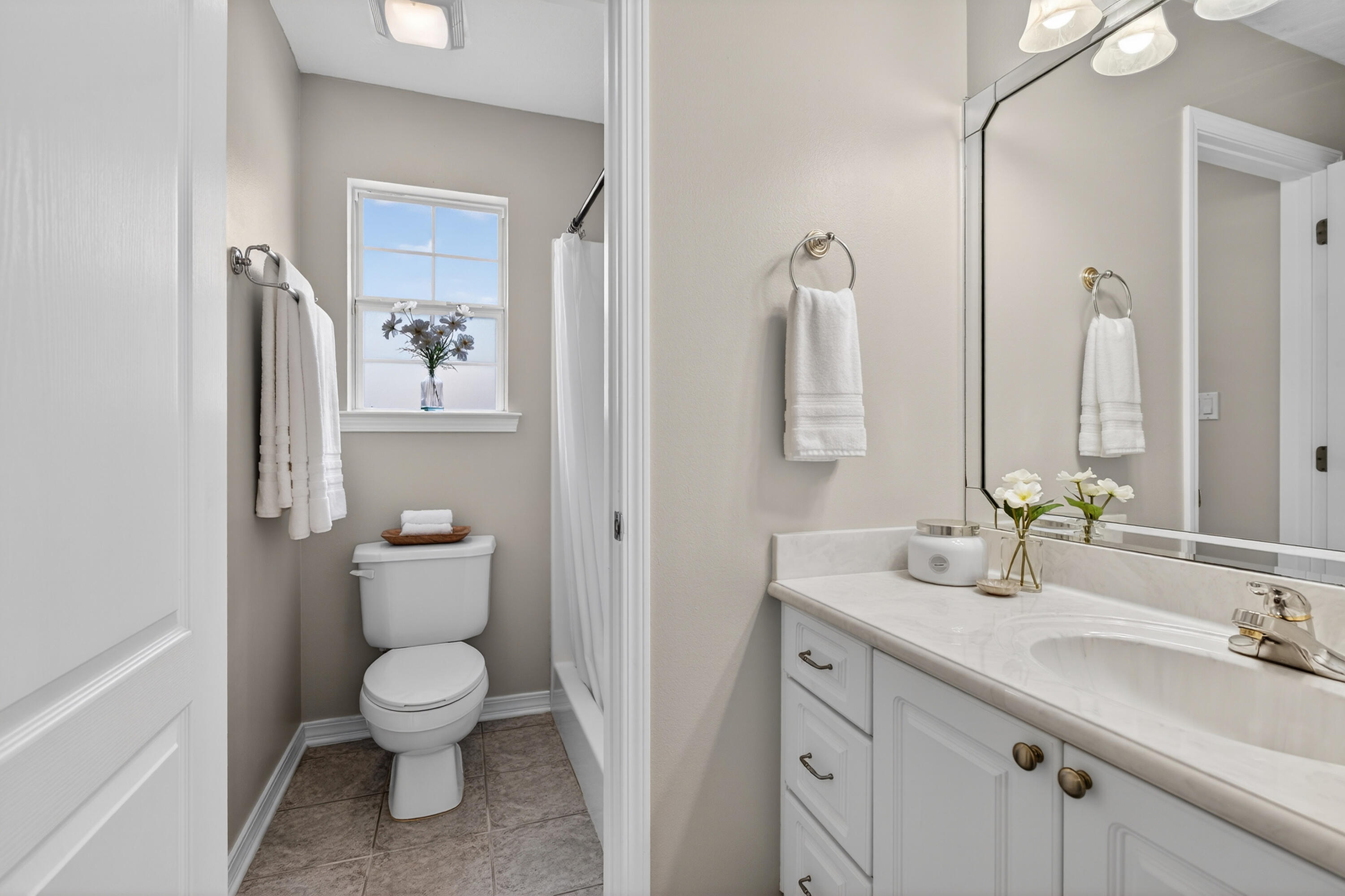 BRIDGEPORT COLONY - Residential