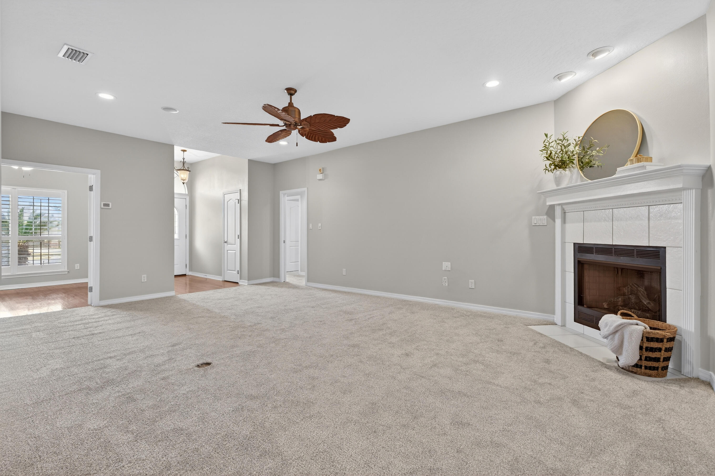 BRIDGEPORT COLONY - Residential