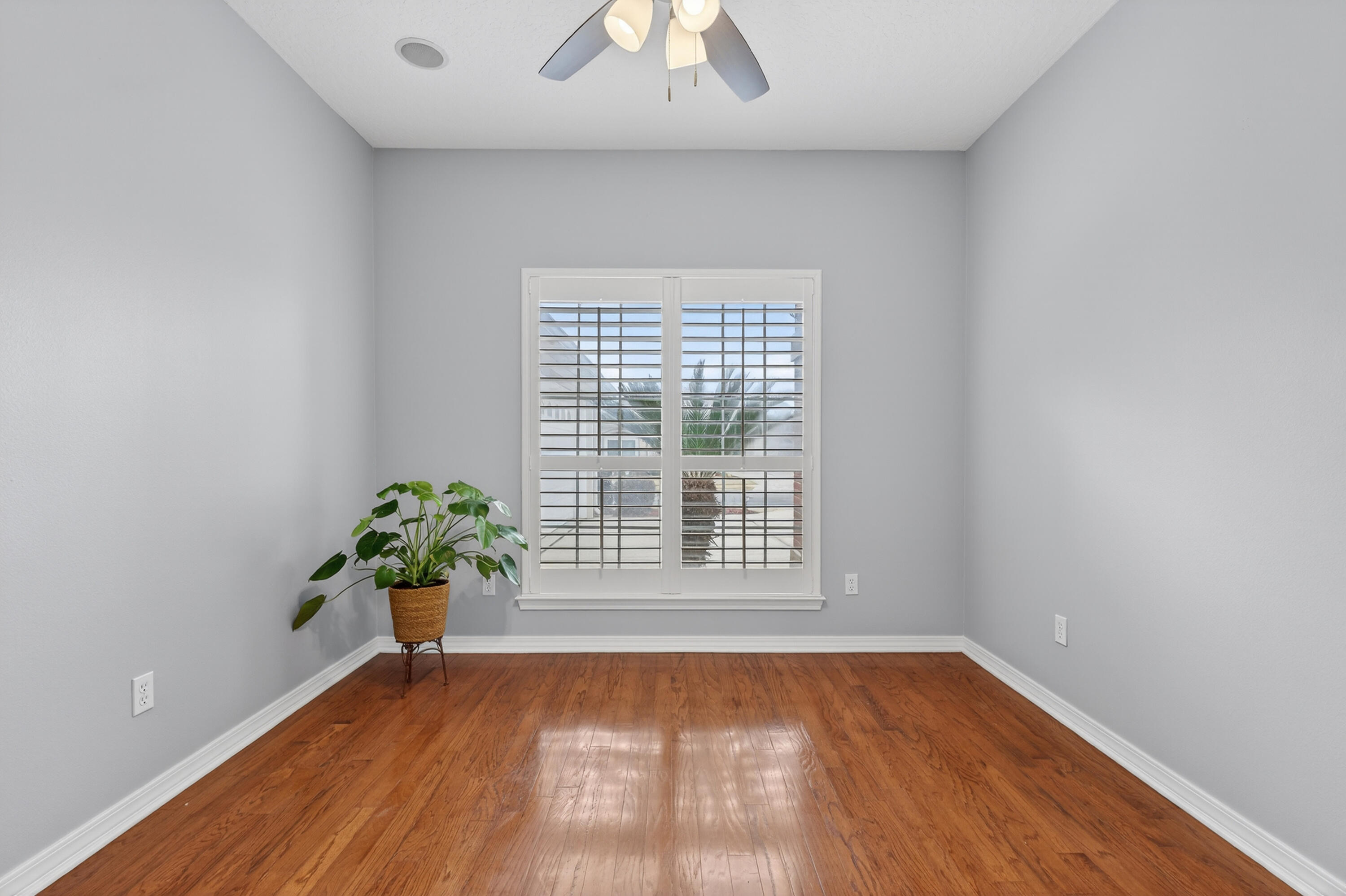 BRIDGEPORT COLONY - Residential