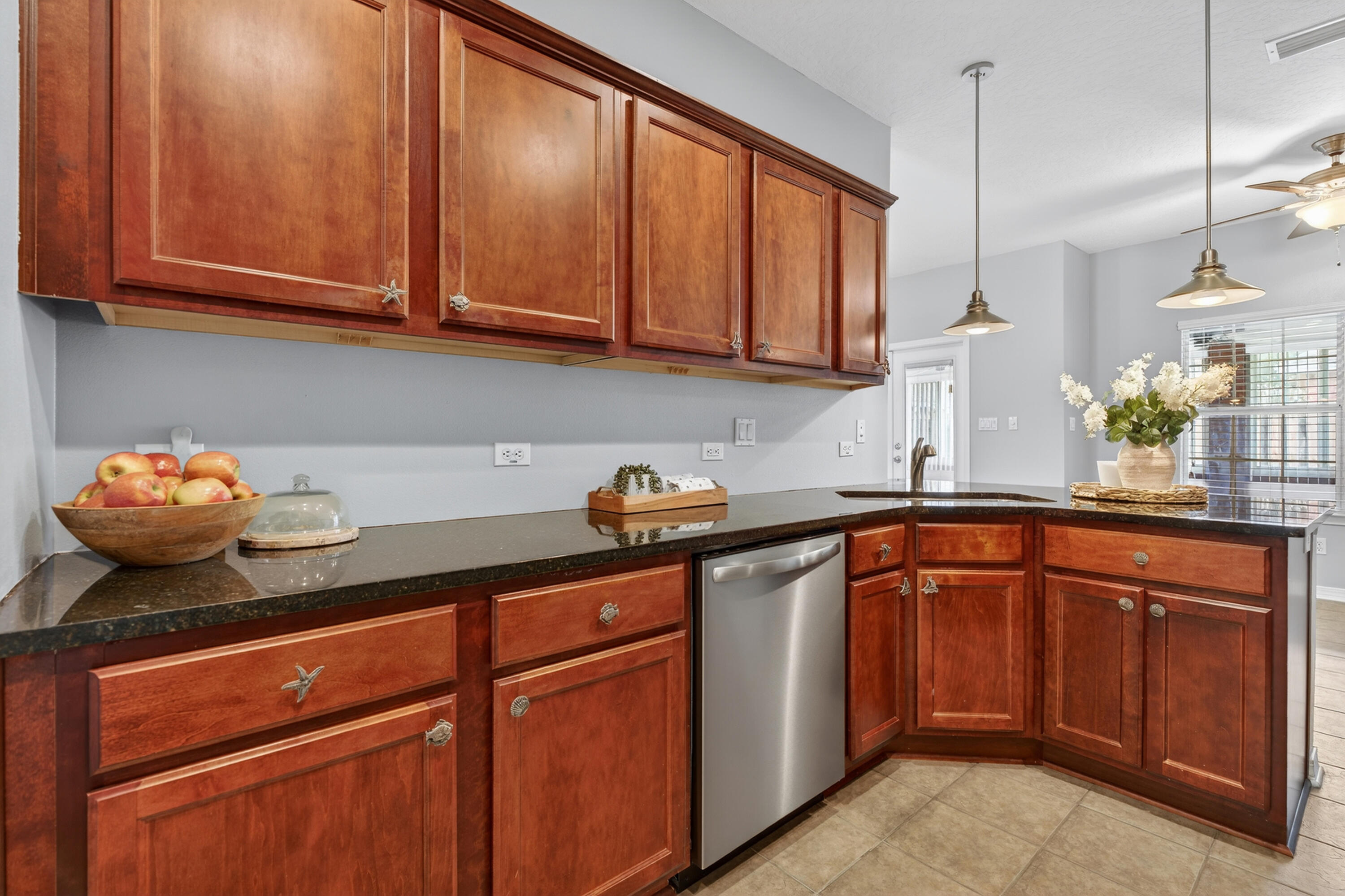 BRIDGEPORT COLONY - Residential