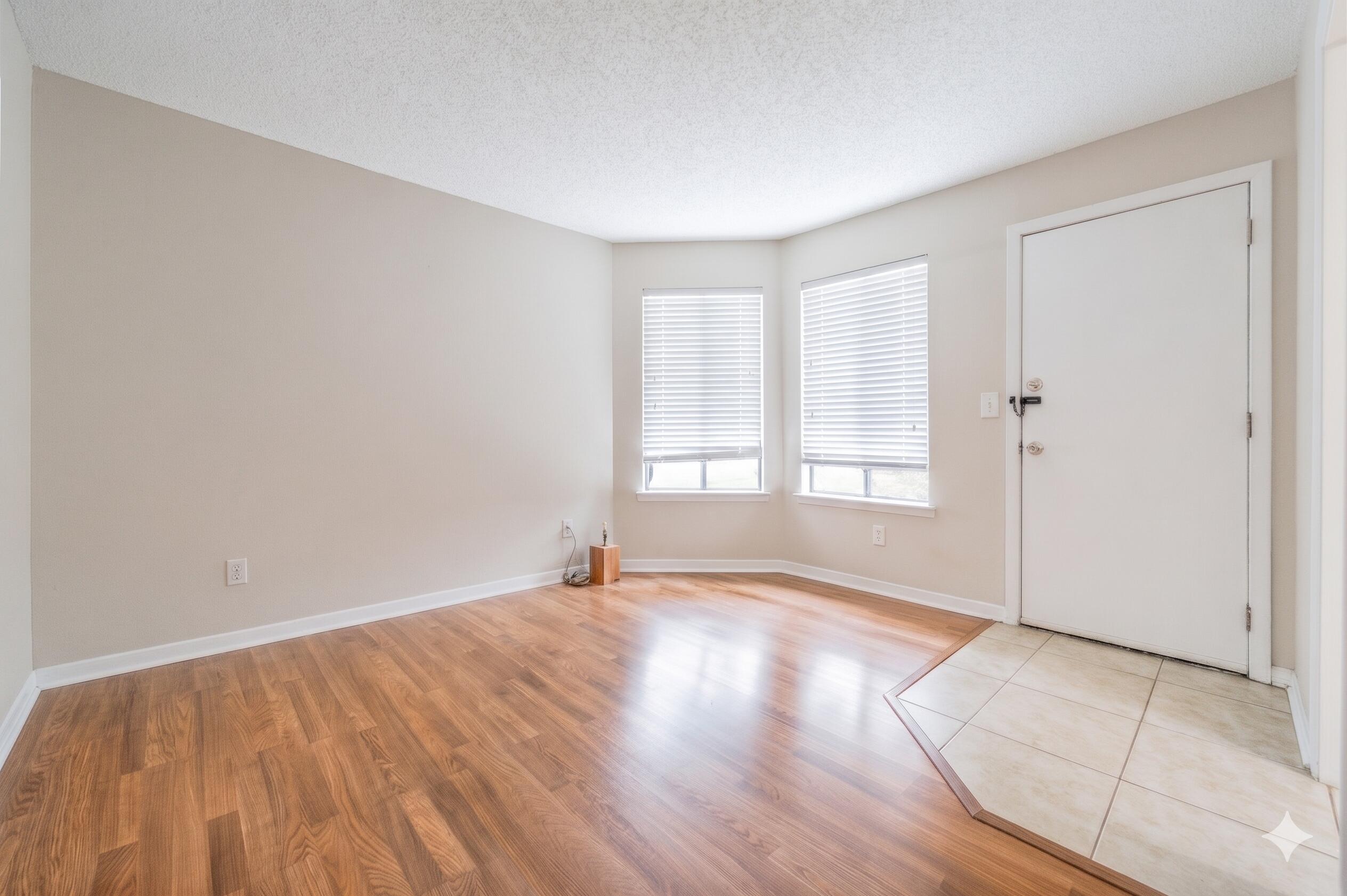 GARDEN OAKS CONDO - Residential