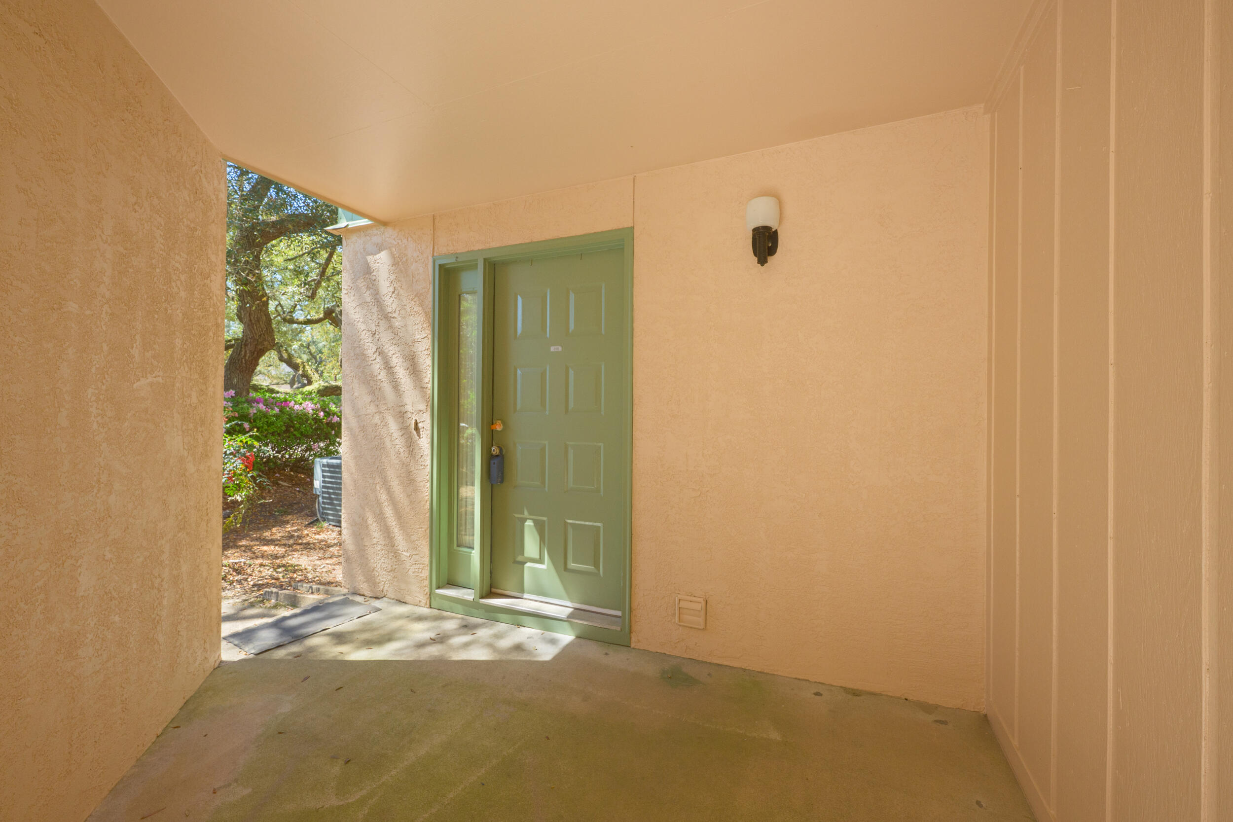 GARDEN OAKS CONDO - Residential