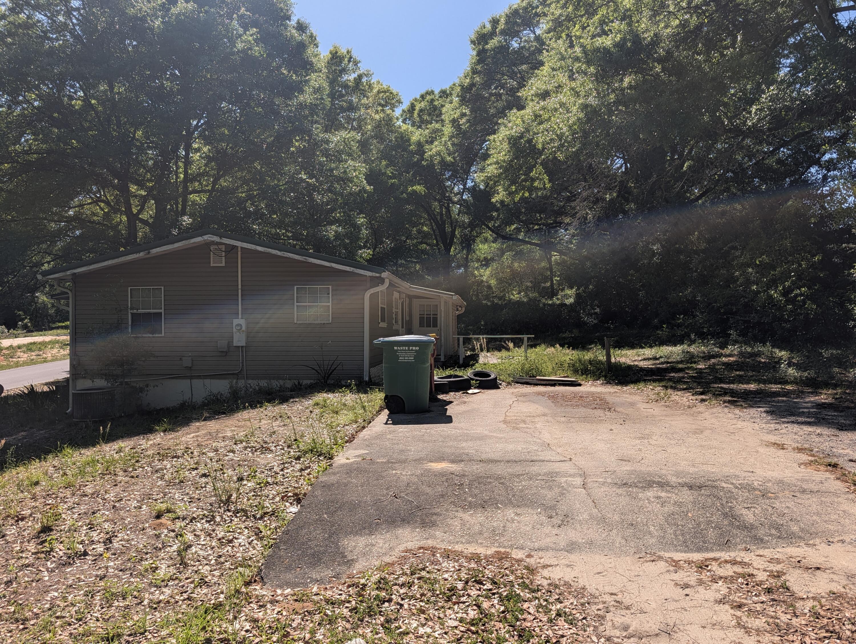 CRESTVIEW - Residential