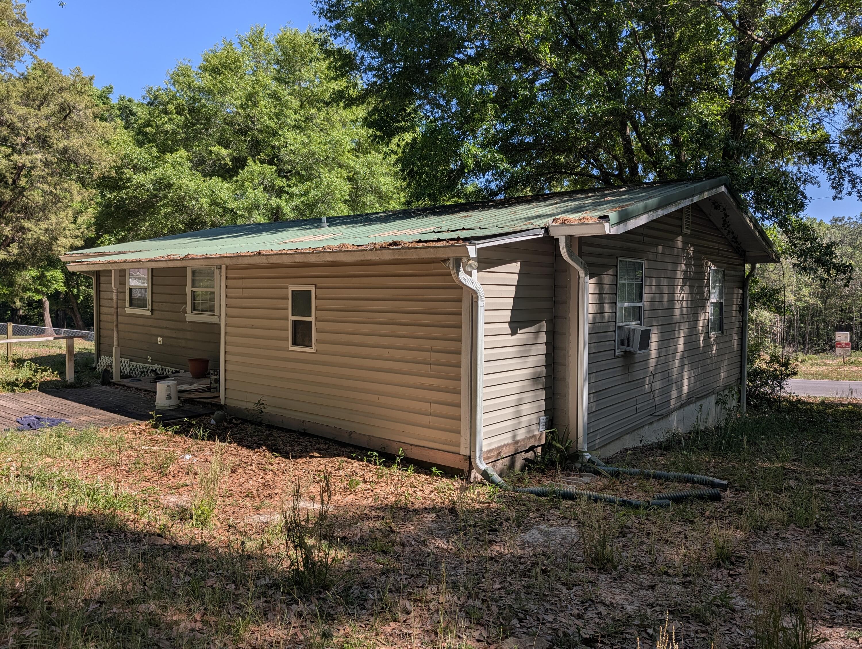 CRESTVIEW - Residential