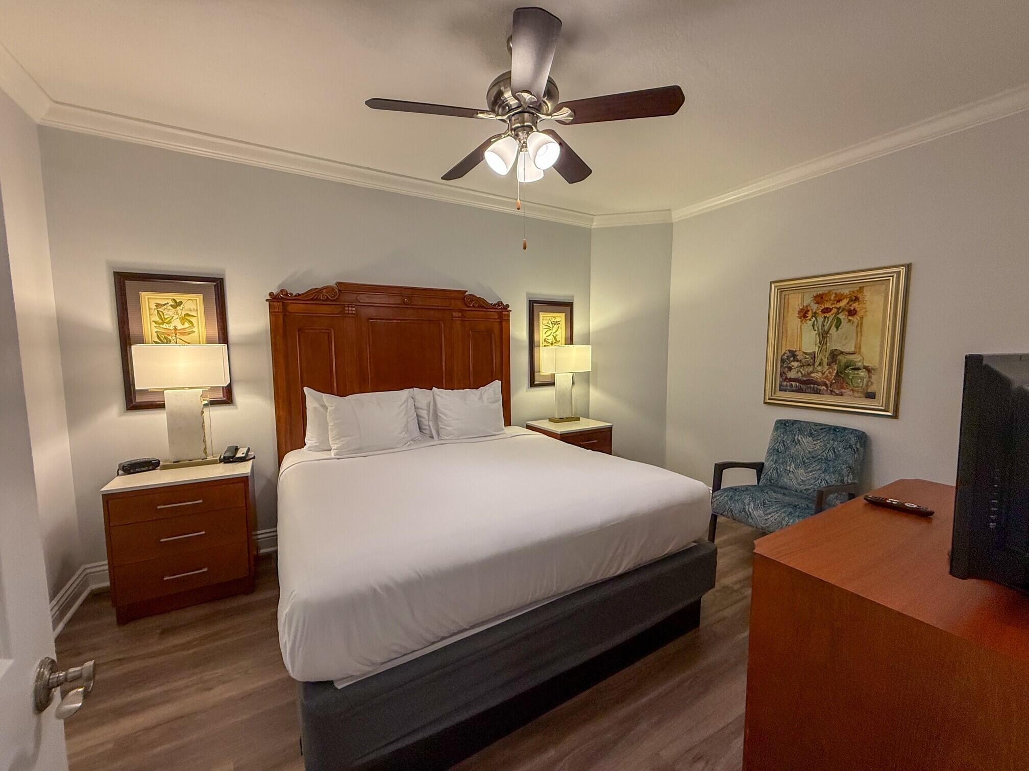 EMERALD GRANDE - Residential