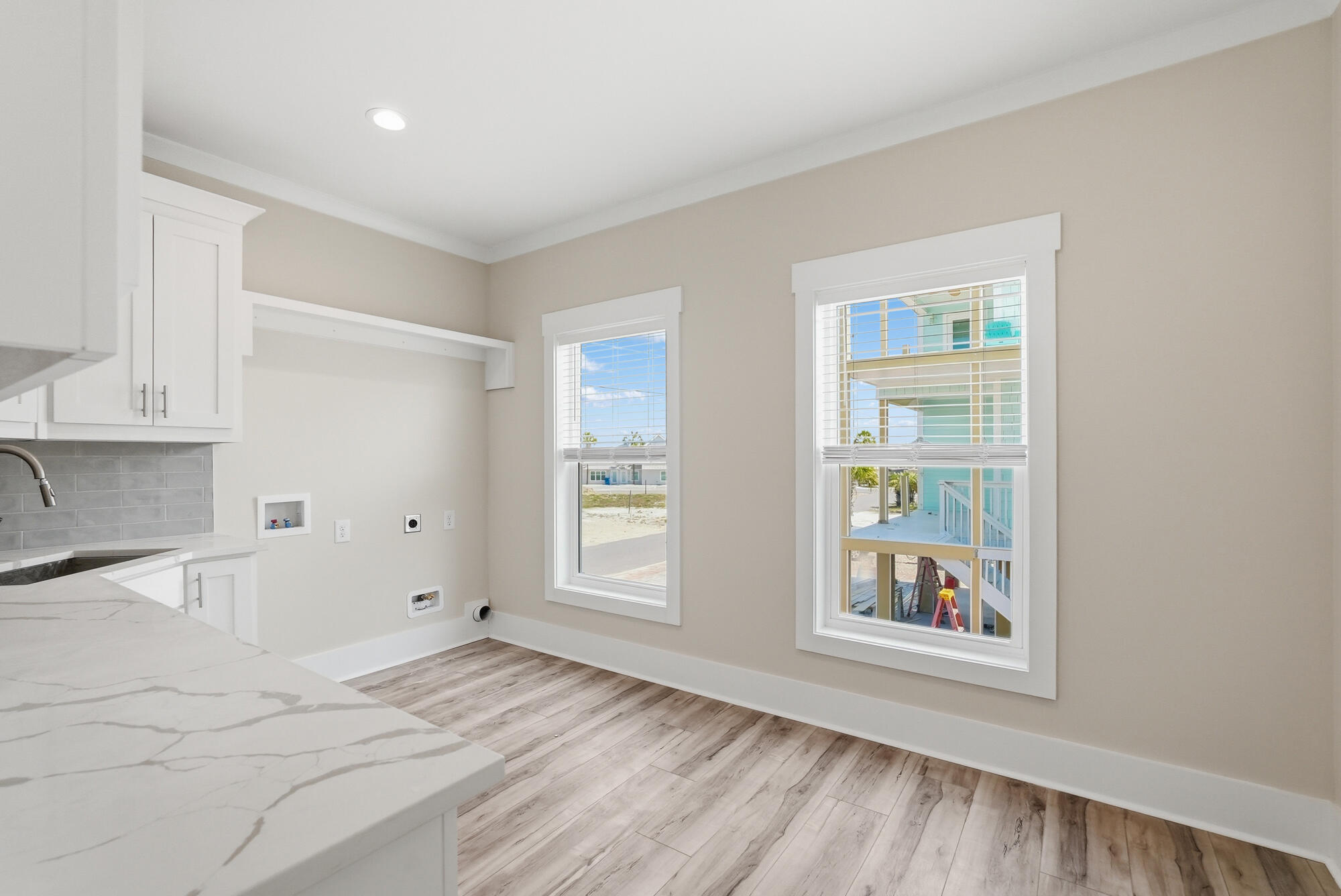 NO RECORDED SUBDIVISION - Residential