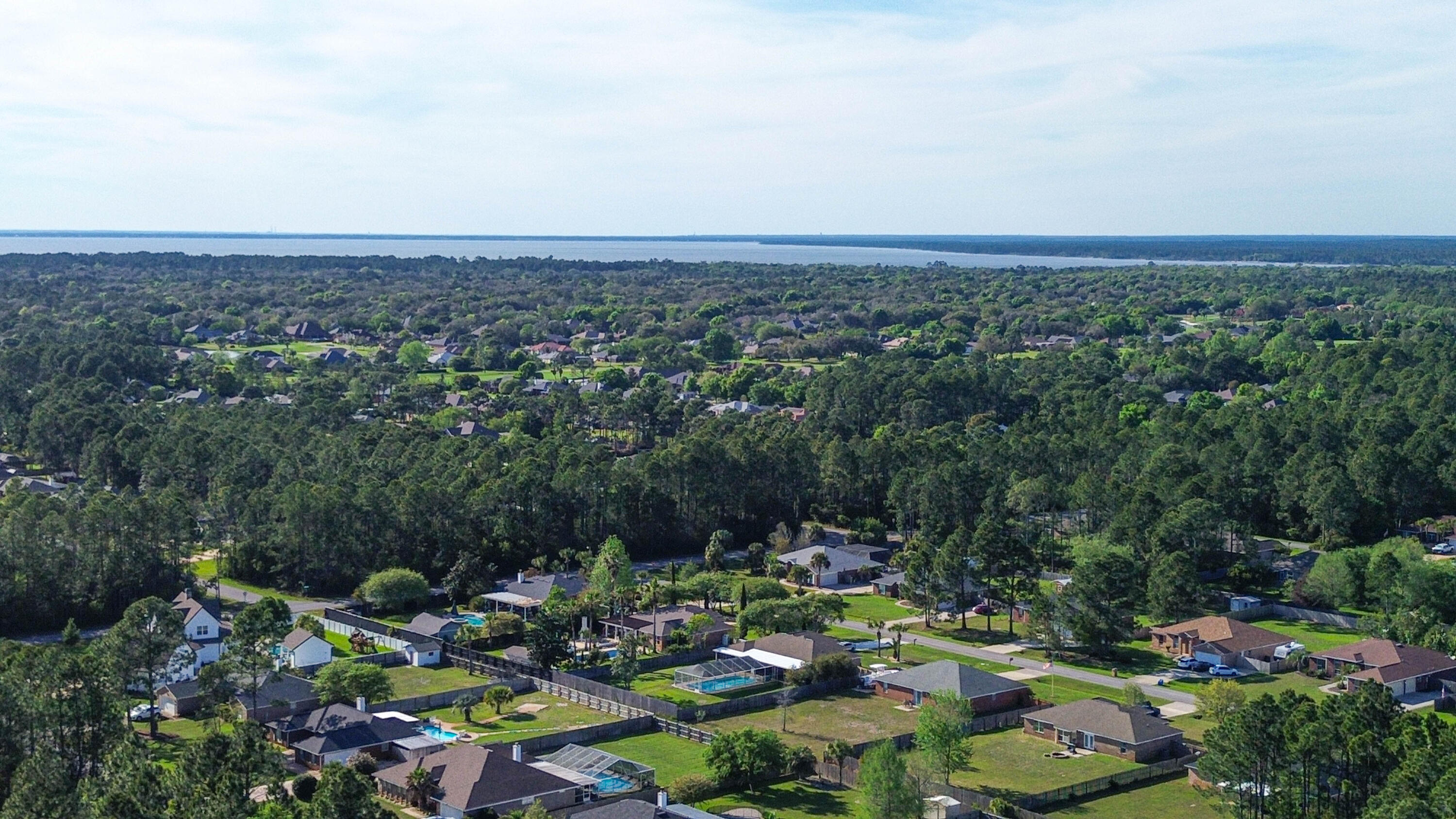 HOLLEY BY THE SEA - Residential