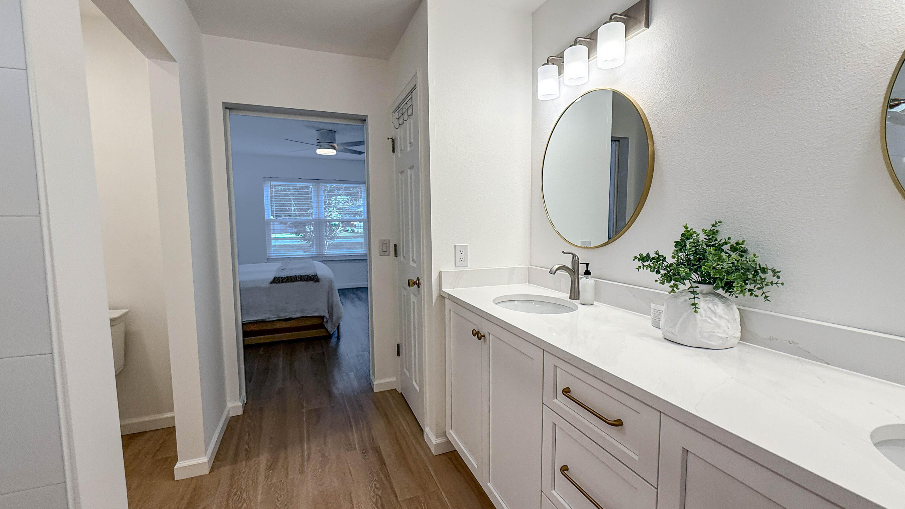 HOLLEY BY THE SEA - Residential