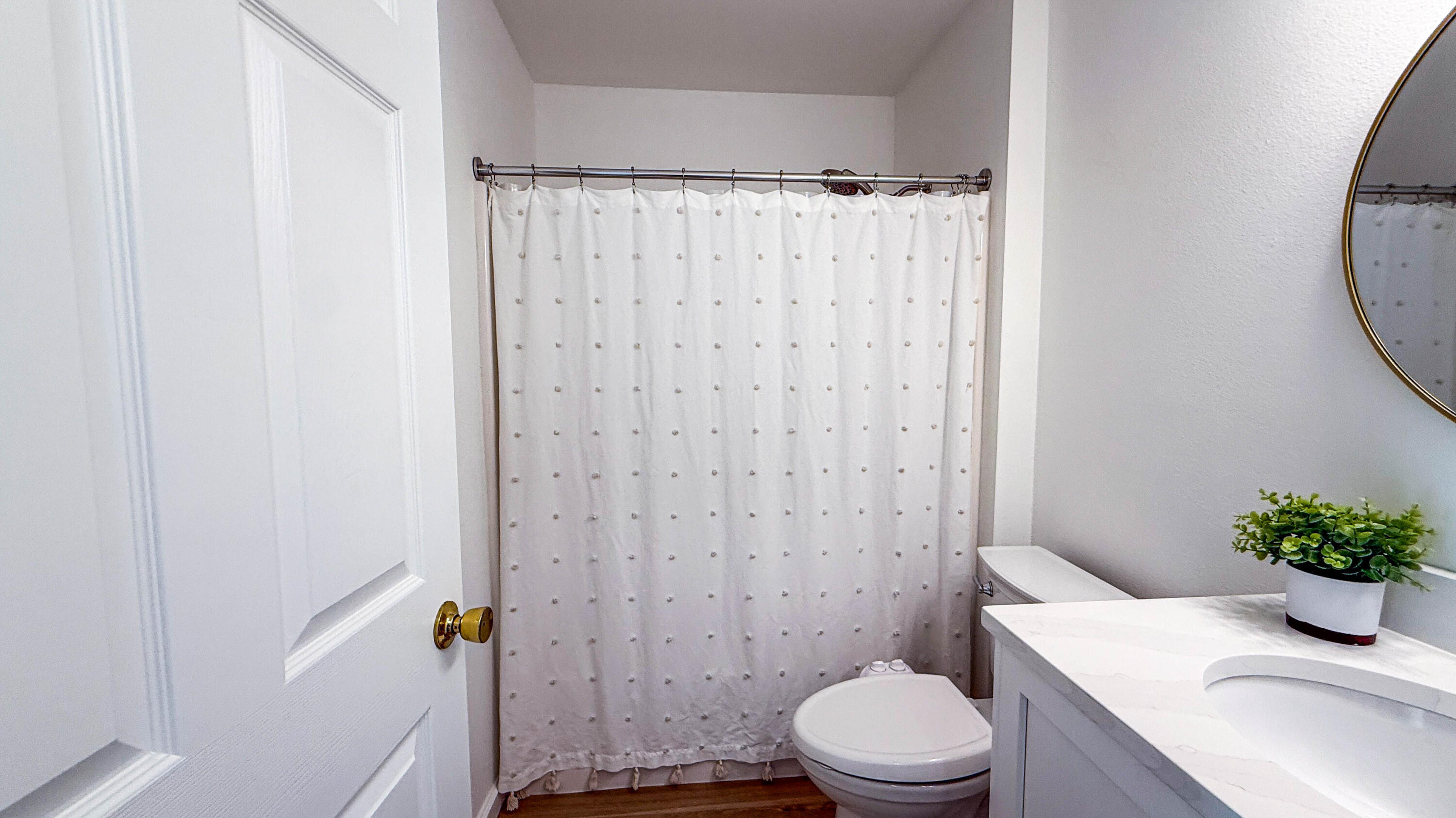 HOLLEY BY THE SEA - Residential