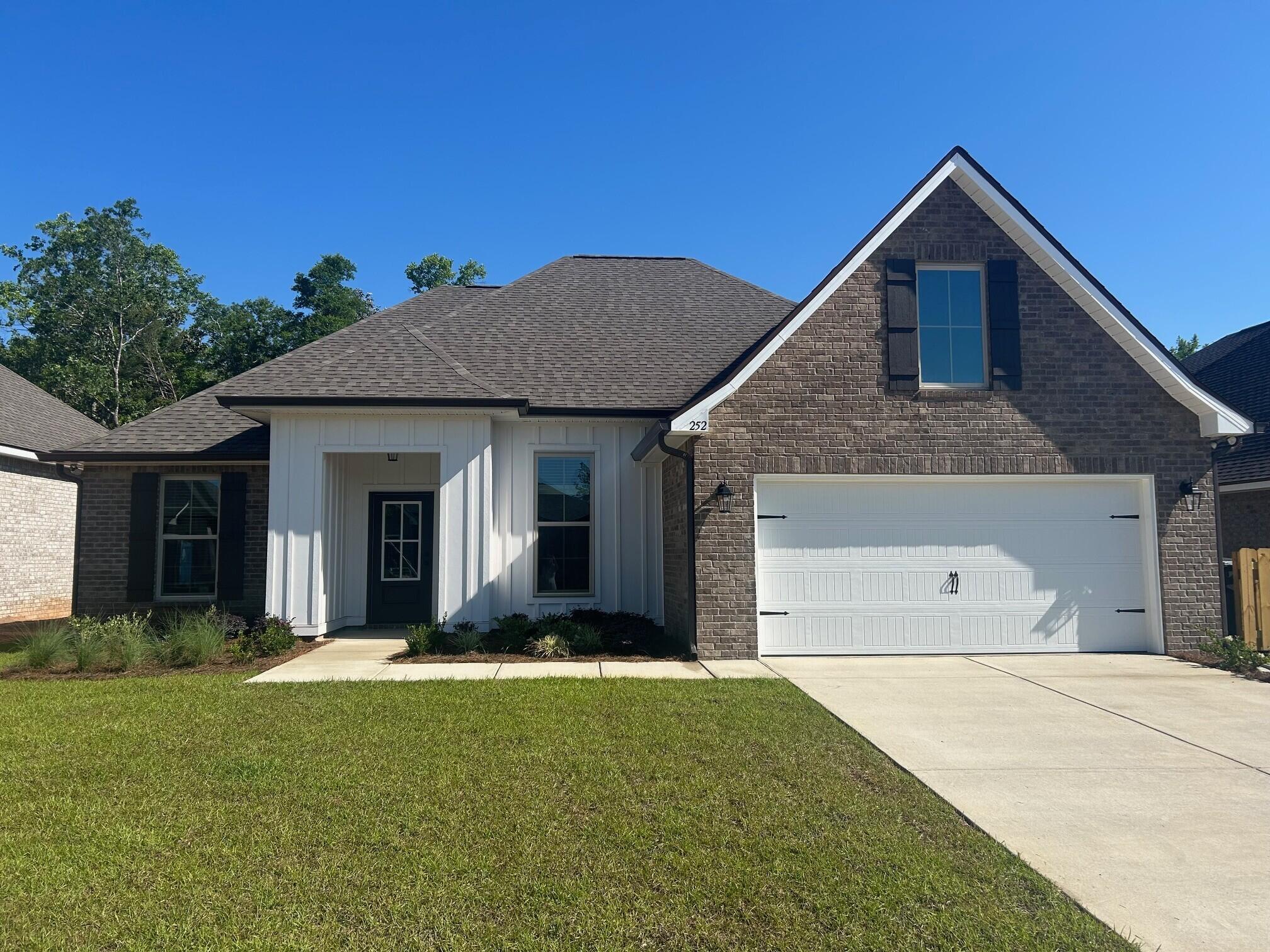 HAMMOCK BAY - BIRD SONG - Residential