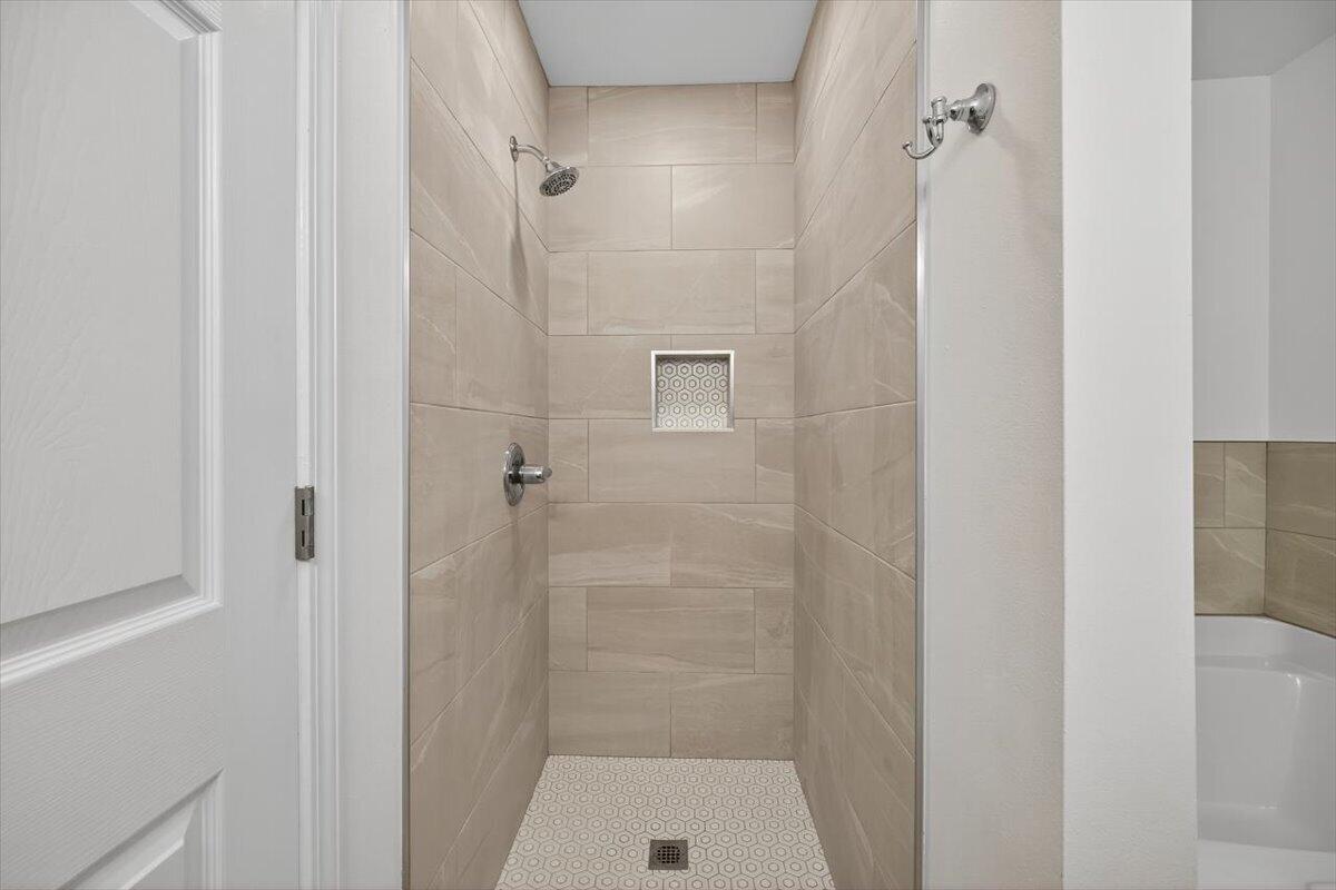 SUNSAIL S/D - Residential