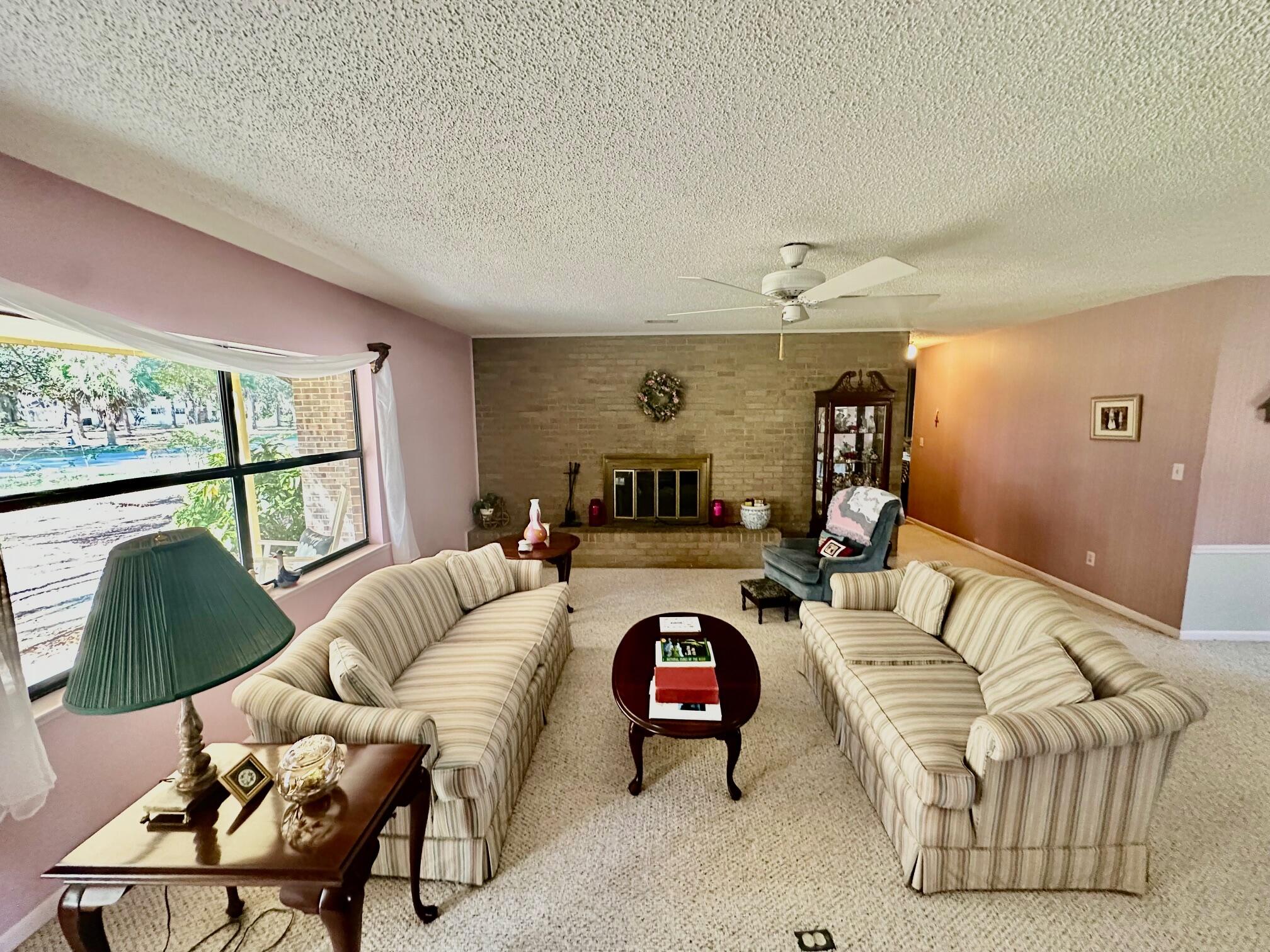 PITTS BAY SHORE - Residential