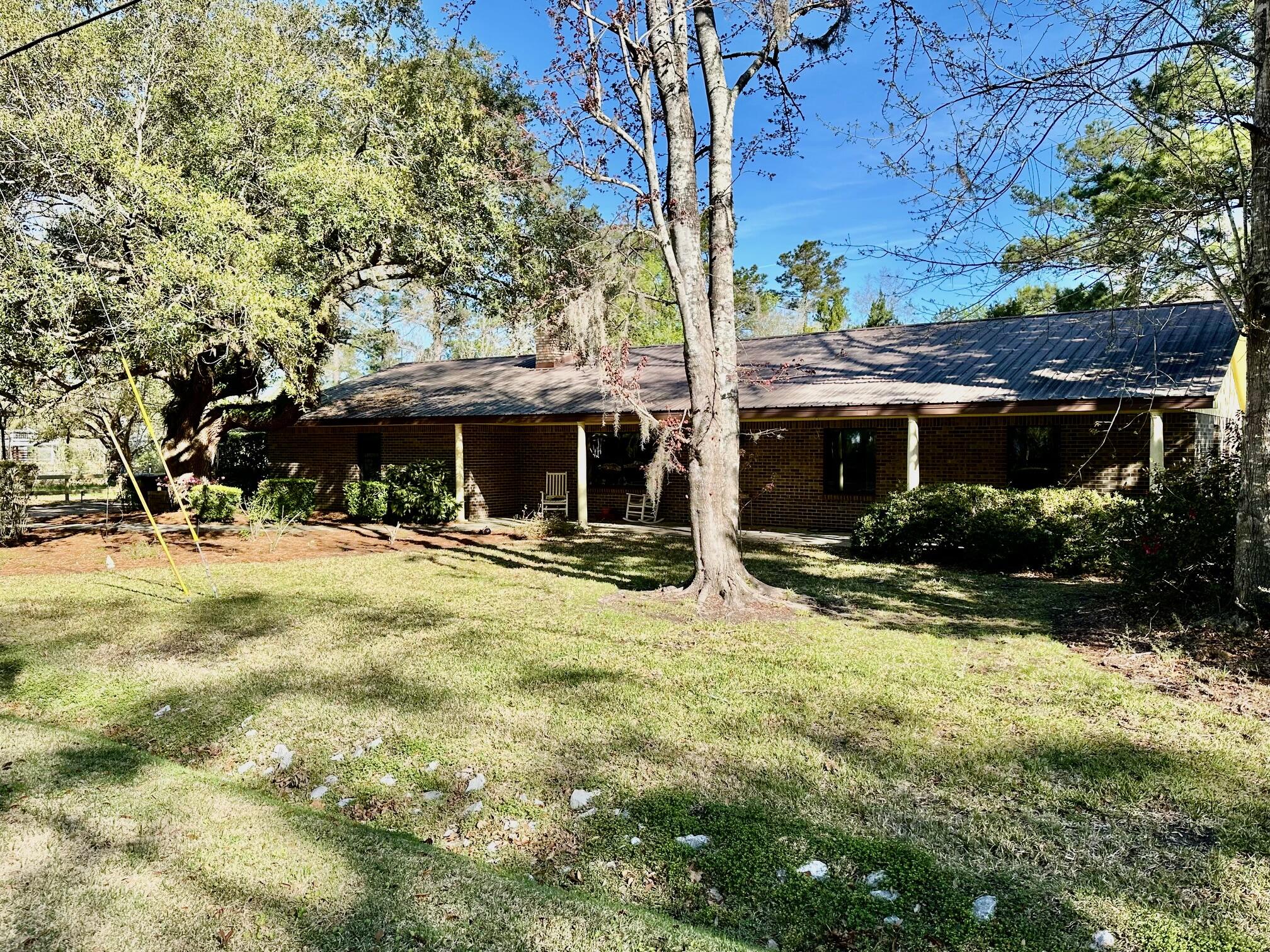 PITTS BAY SHORE - Residential