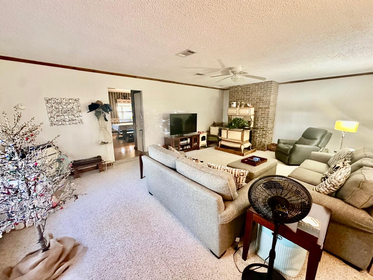 PITTS BAY SHORE - Residential