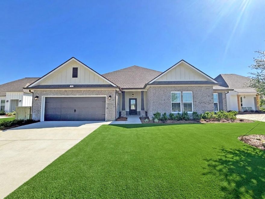 Awesome builder rate plus choose ONE free: window blinds OR fridge! Restrictions apply. 

The TAFT IV G in Natureview community offers a 4BR/2.5BA open design with a pocket office. Upgrades added (list attached). Special Features: separate vanities, garden tub, separate custom tiled shower, and walk-in closet in master bath, kitchen island, walk-in pantry, boot bench/drop zone in mudroom, covered porches, undermount sinks, custom kitchen backsplash, LED lighting, crown molding, ceiling fans, smart connect WIFI thermostat, framed mirrors in baths, landscaping, architectural 30-year shingles, flood lights, and more!
Energy Efficient Features: water heater, electric kitchen appliance package, vinyl low E windows, and more! Energy Star Partner.