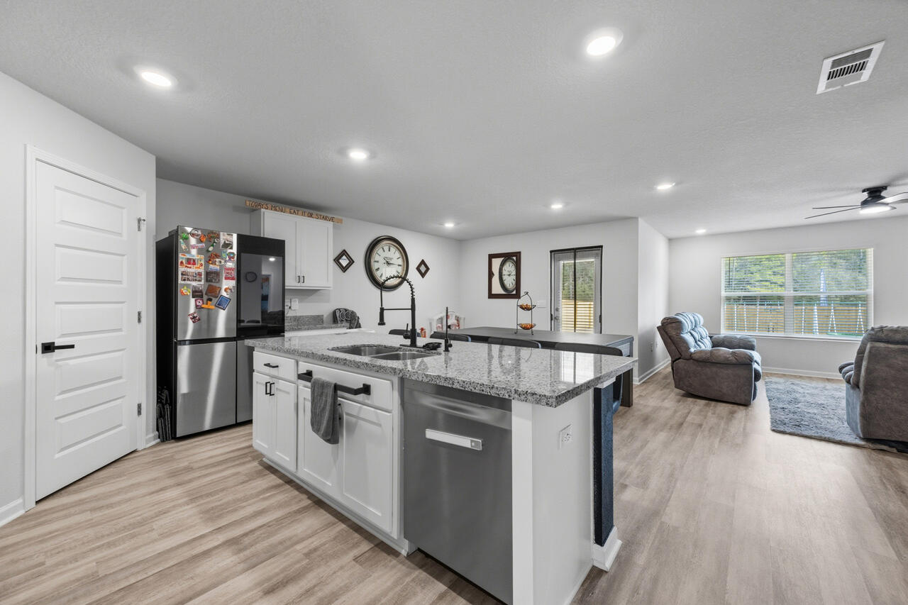 Day's Landing - Residential