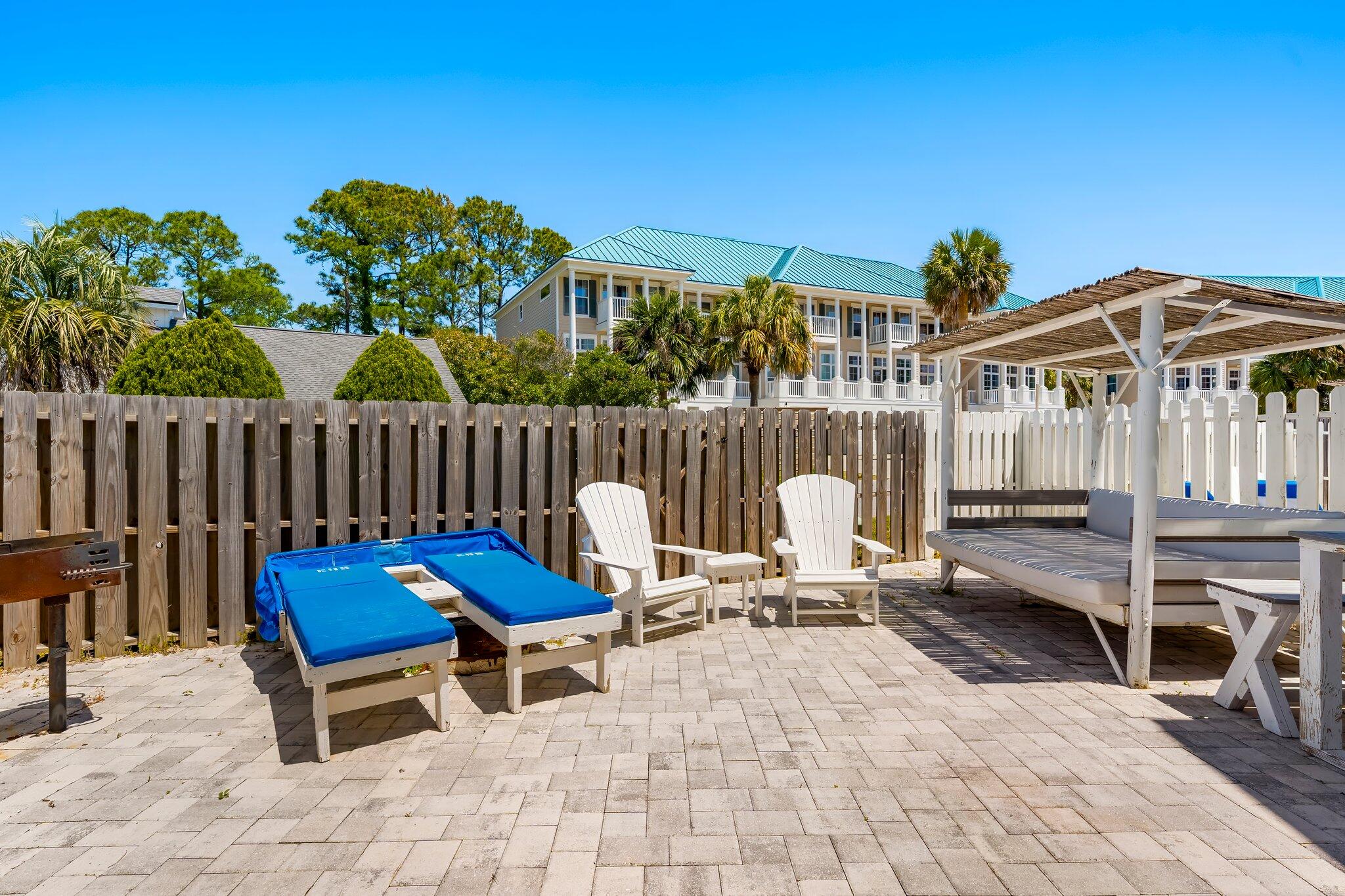 LONG BEACH 3RD ADDN - Residential