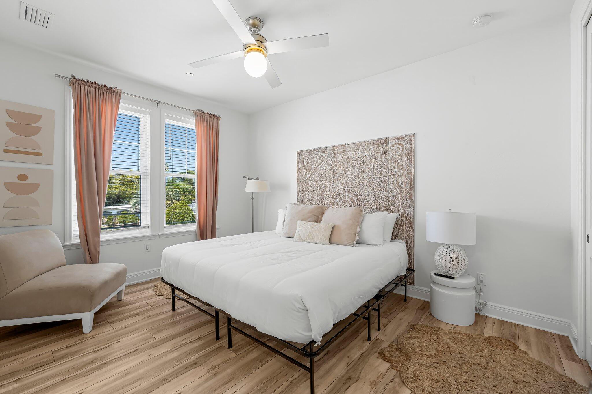 LONG BEACH 3RD ADDN - Residential