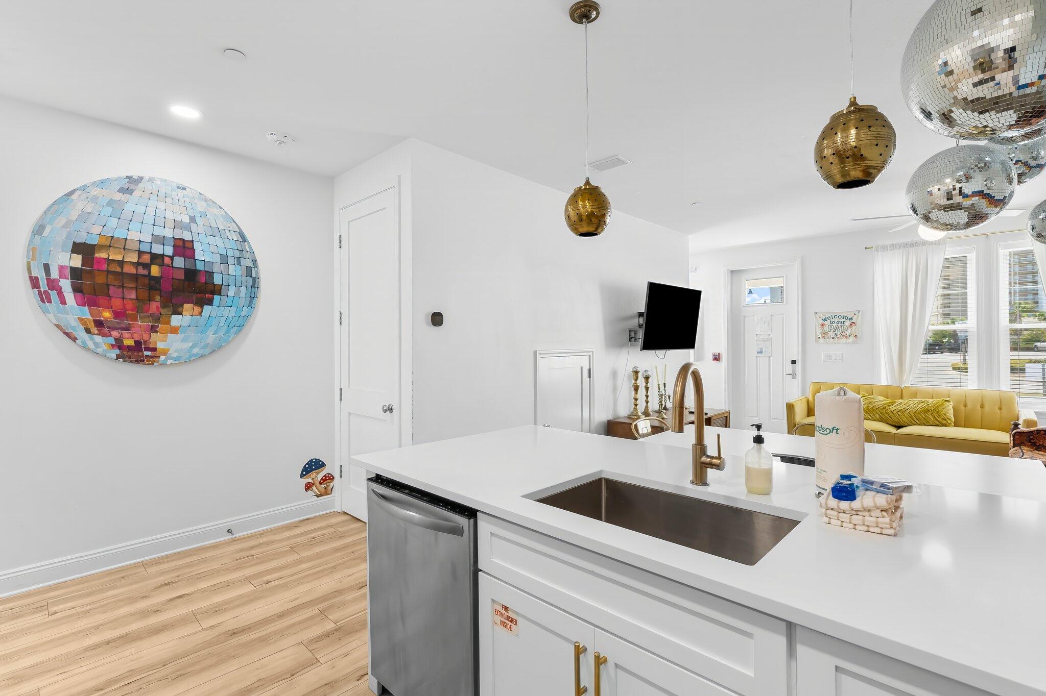 LONG BEACH 3RD ADDN - Residential