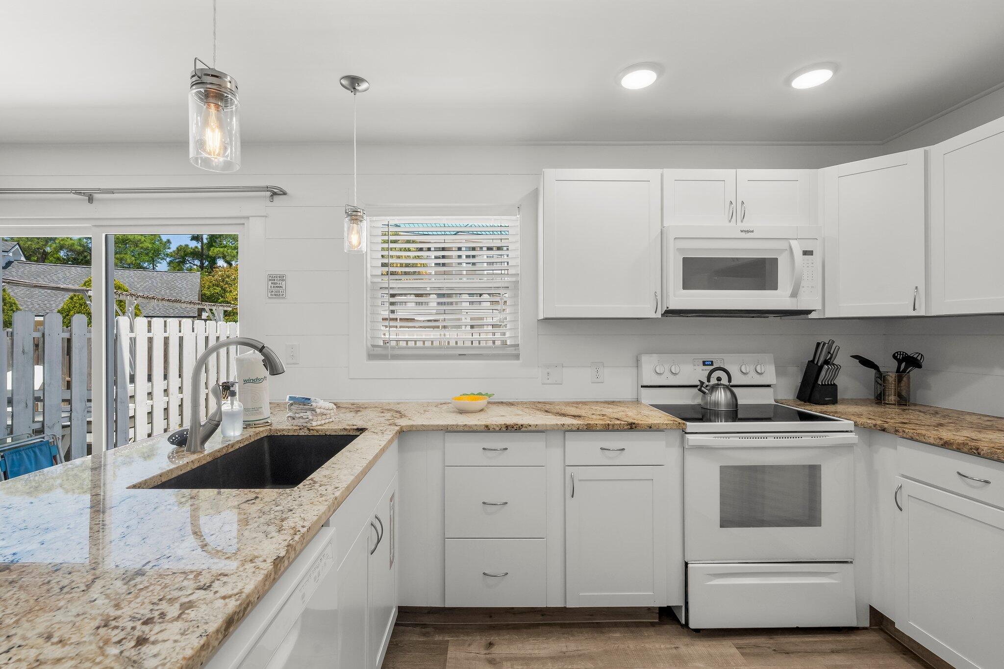 LONG BEACH 3RD ADDN - Residential