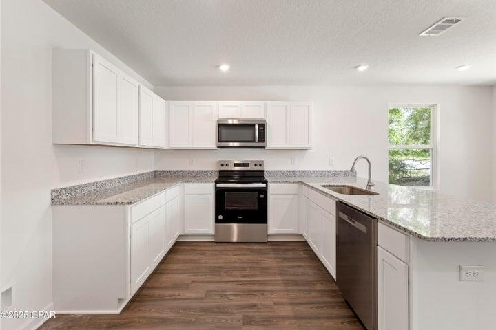 SUNNY HILLS SD - Residential