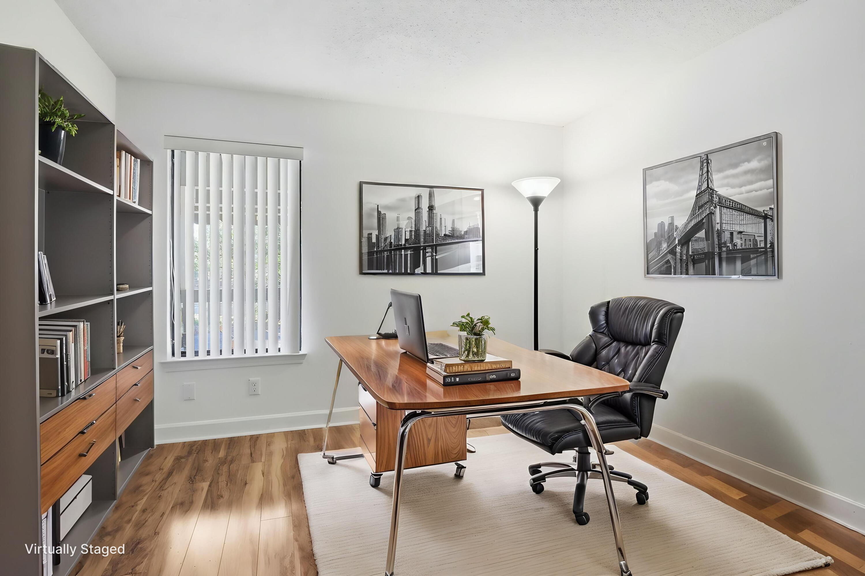 LAKESIDE CONDO AT BLUEWATER BAY - Residential