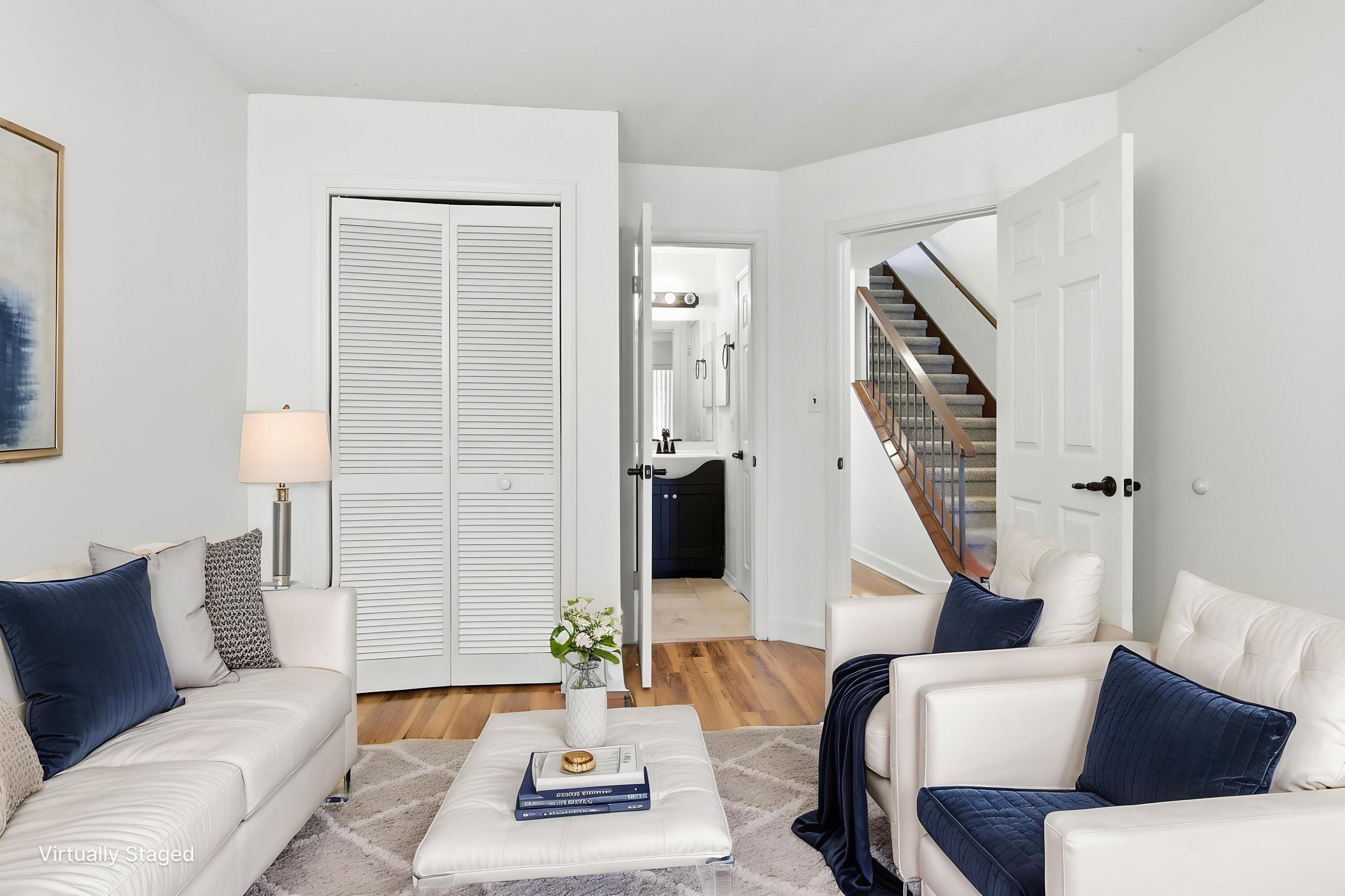 LAKESIDE CONDO AT BLUEWATER BAY - Residential