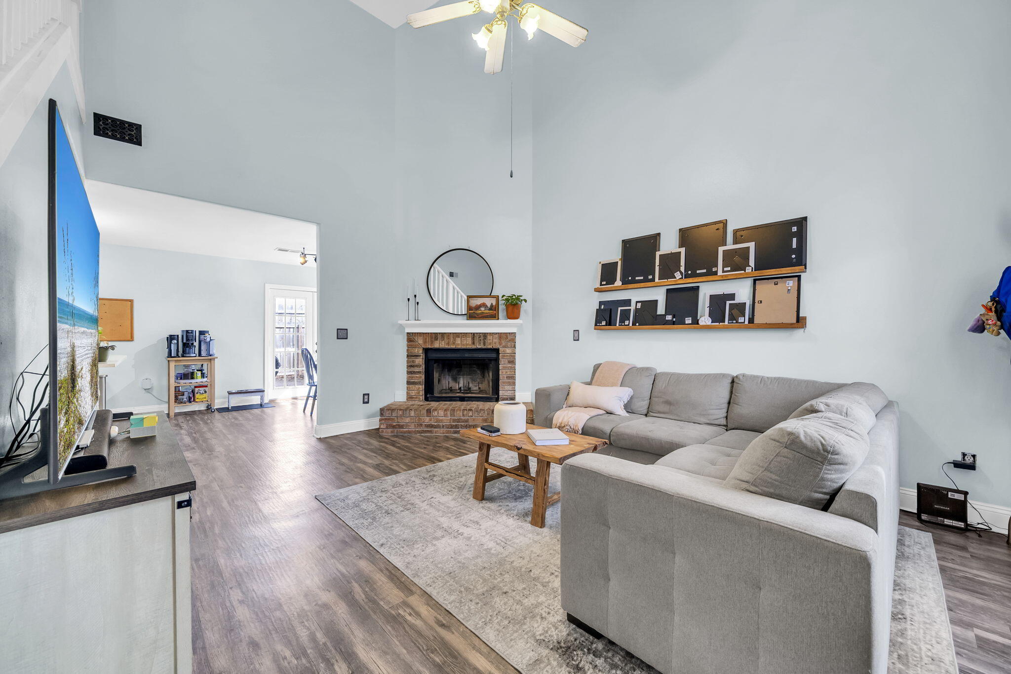 WINDMILL TERRACE - Residential