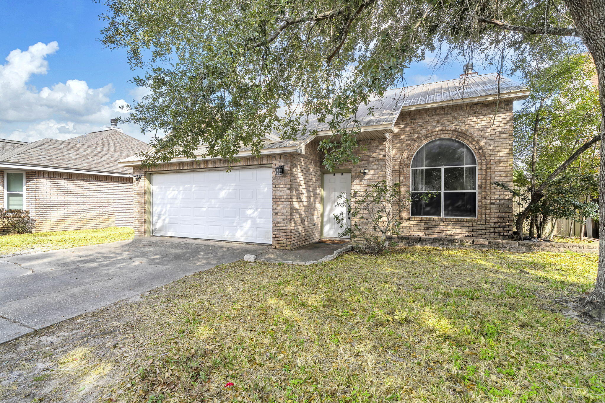 WINDMILL TERRACE - Residential