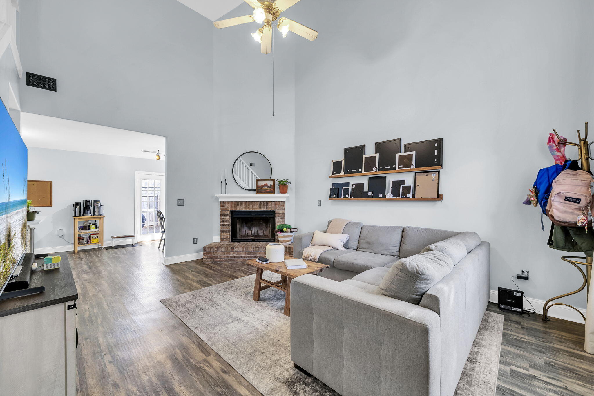 WINDMILL TERRACE - Residential