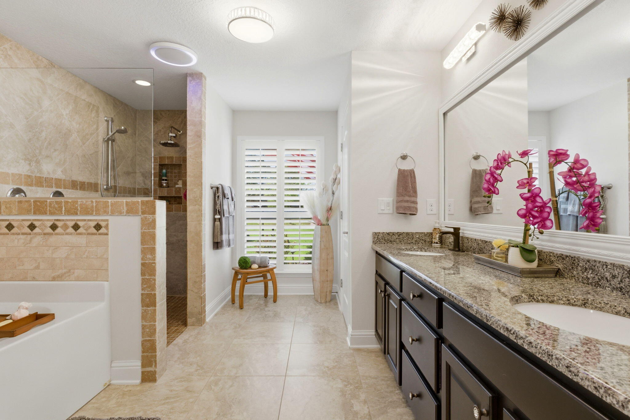 HOLLEY BY THE SEA - Residential