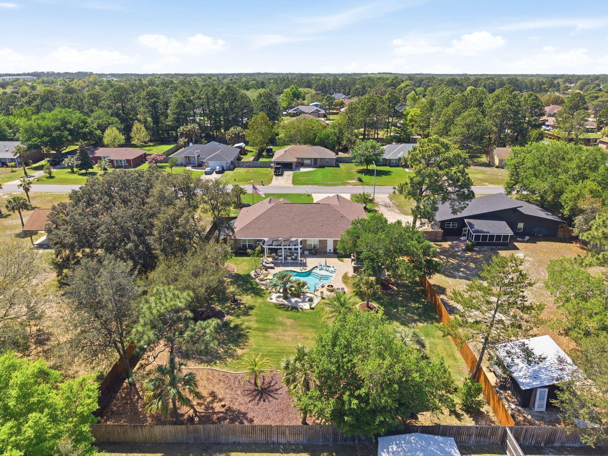 HOLLEY BY THE SEA - Residential