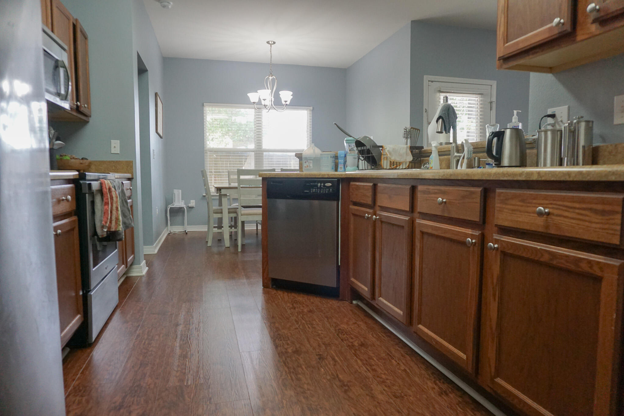 HERITAGE MANOR - Residential Lease