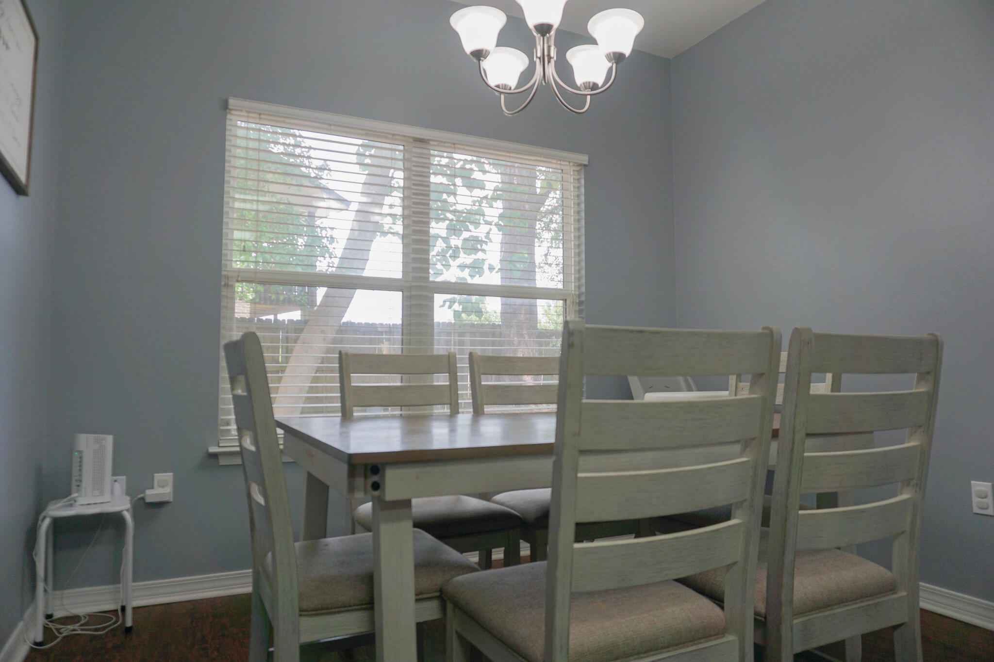 HERITAGE MANOR - Residential Lease