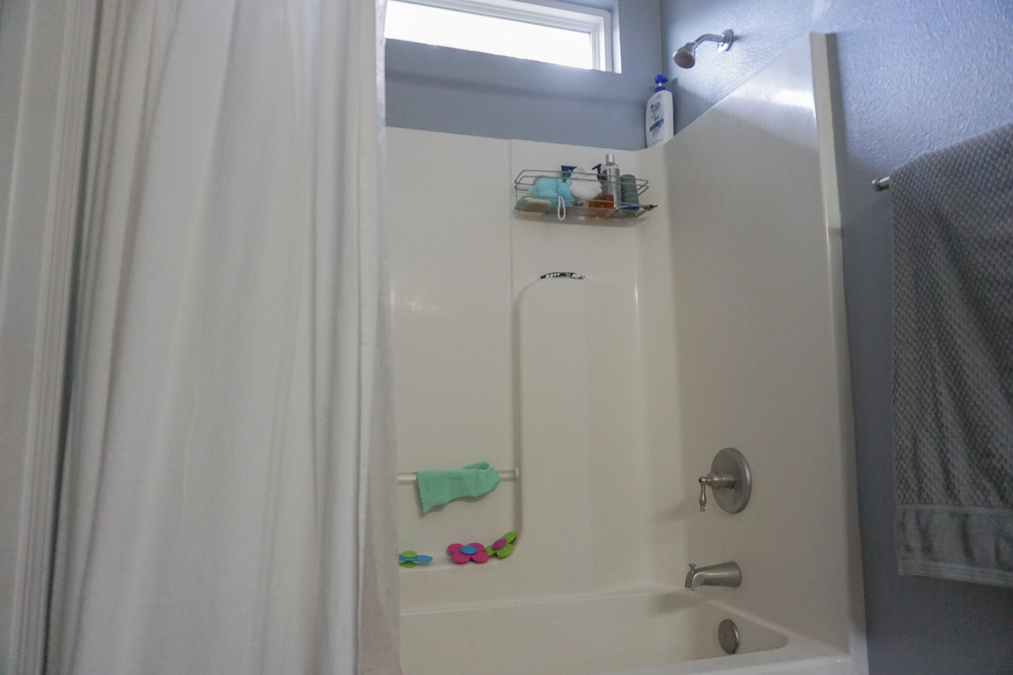 HERITAGE MANOR - Residential Lease